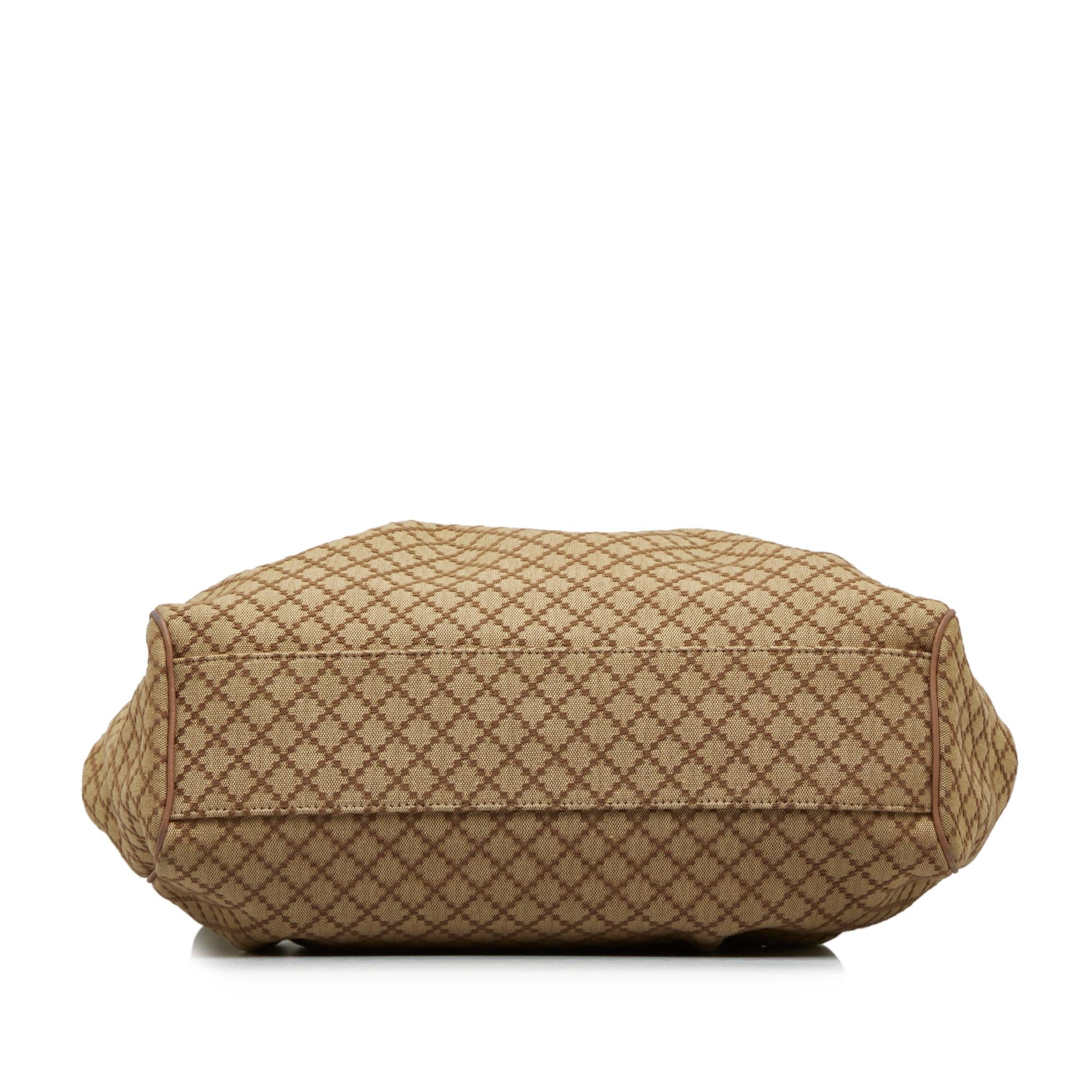 Gucci Diamante Sukey Tote Bag (SHG-X85dF7)