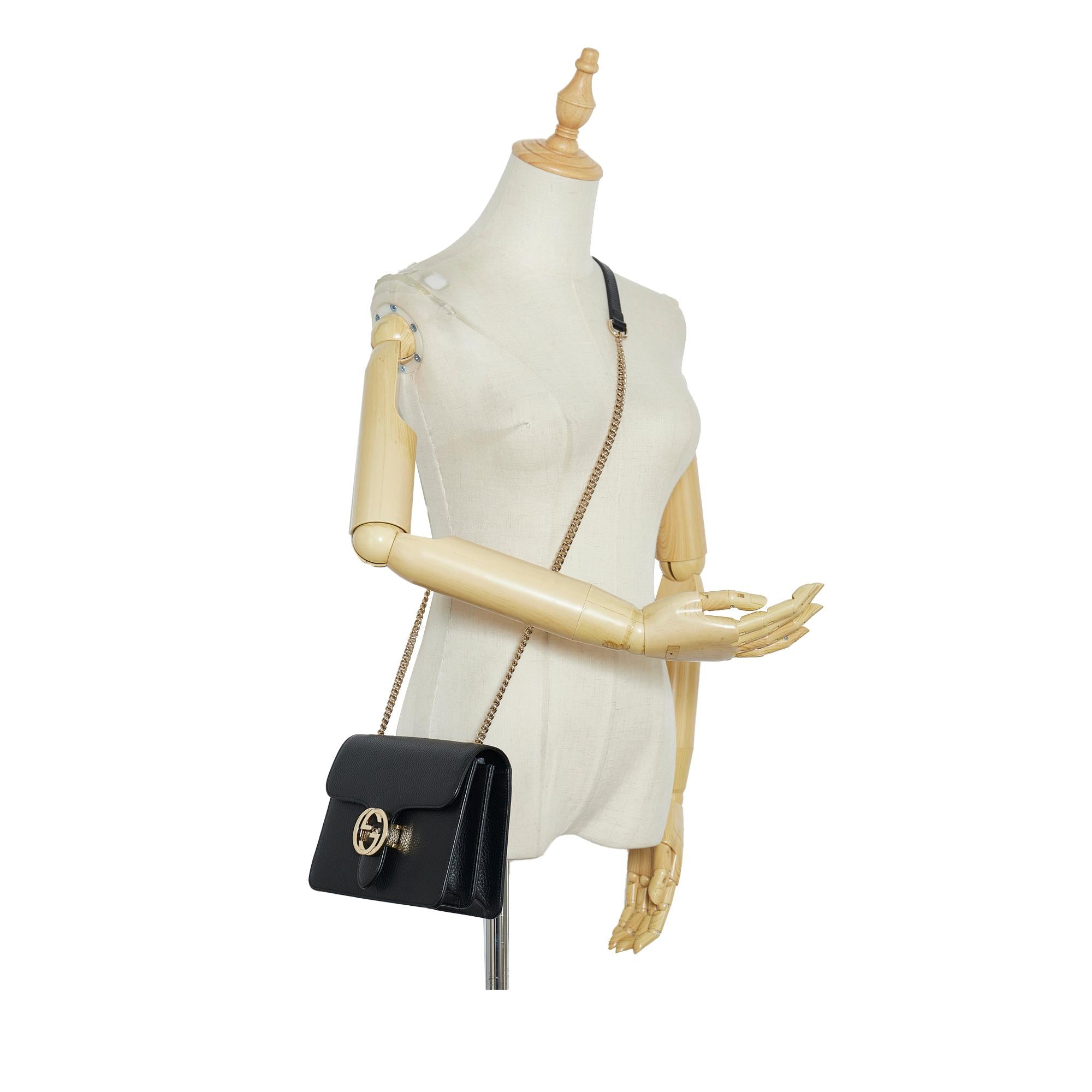 Gucci Dollar Calf Interlocking G Crossbody (SHG-WefOJS)