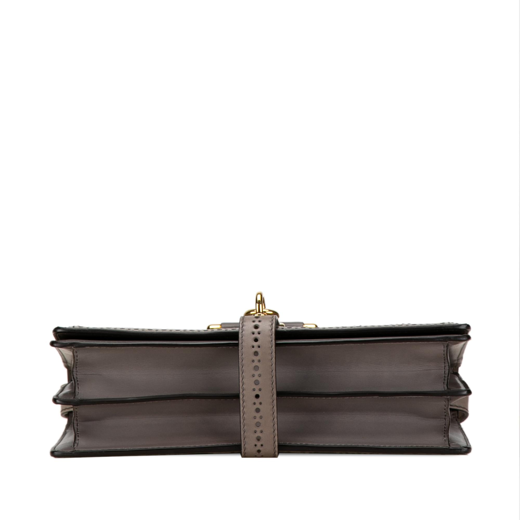 Gucci Duilio Brogue Leather Crossbody (SHG-Cn1jv6)