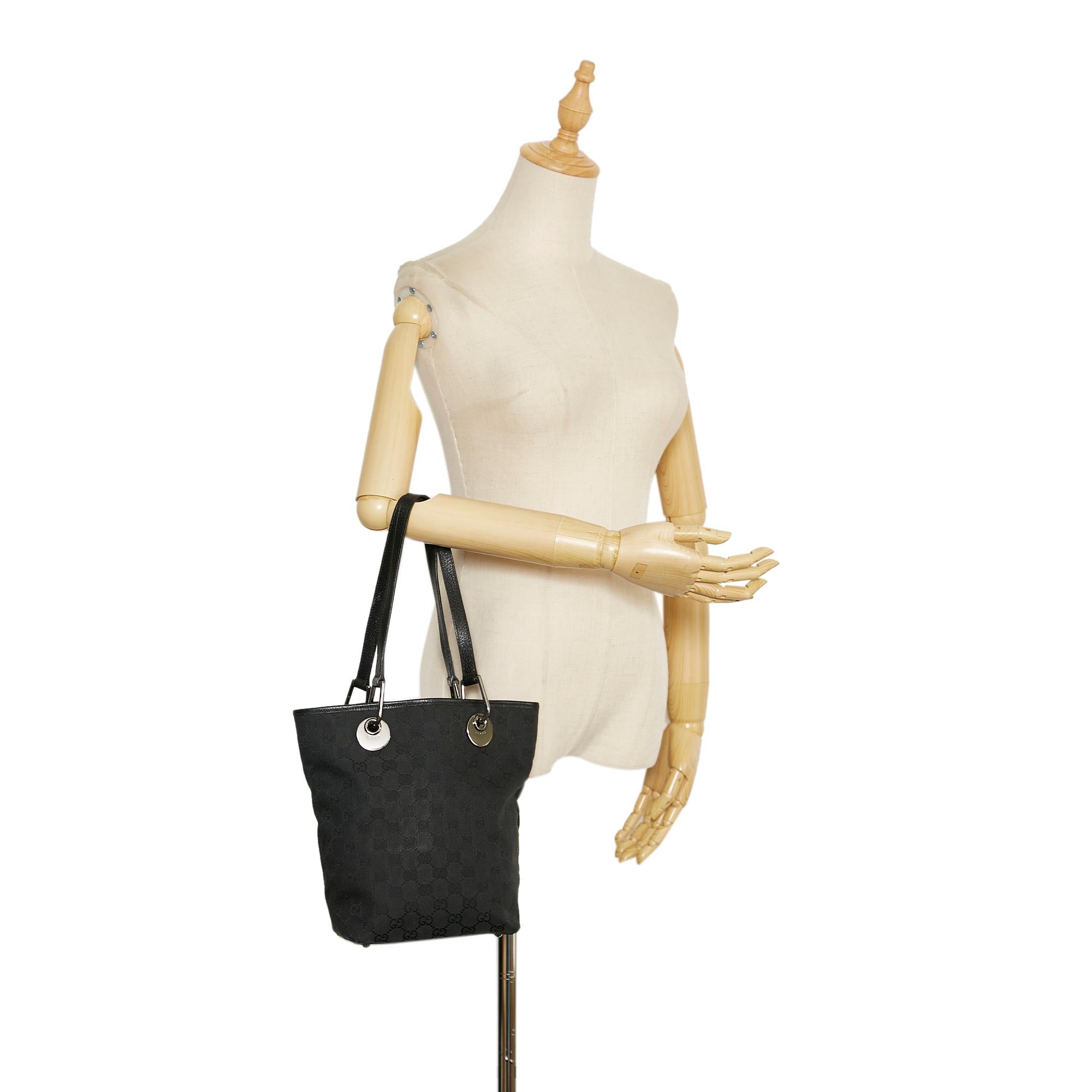 Gucci Eclipse GG Canvas Tote (SHG-36576)