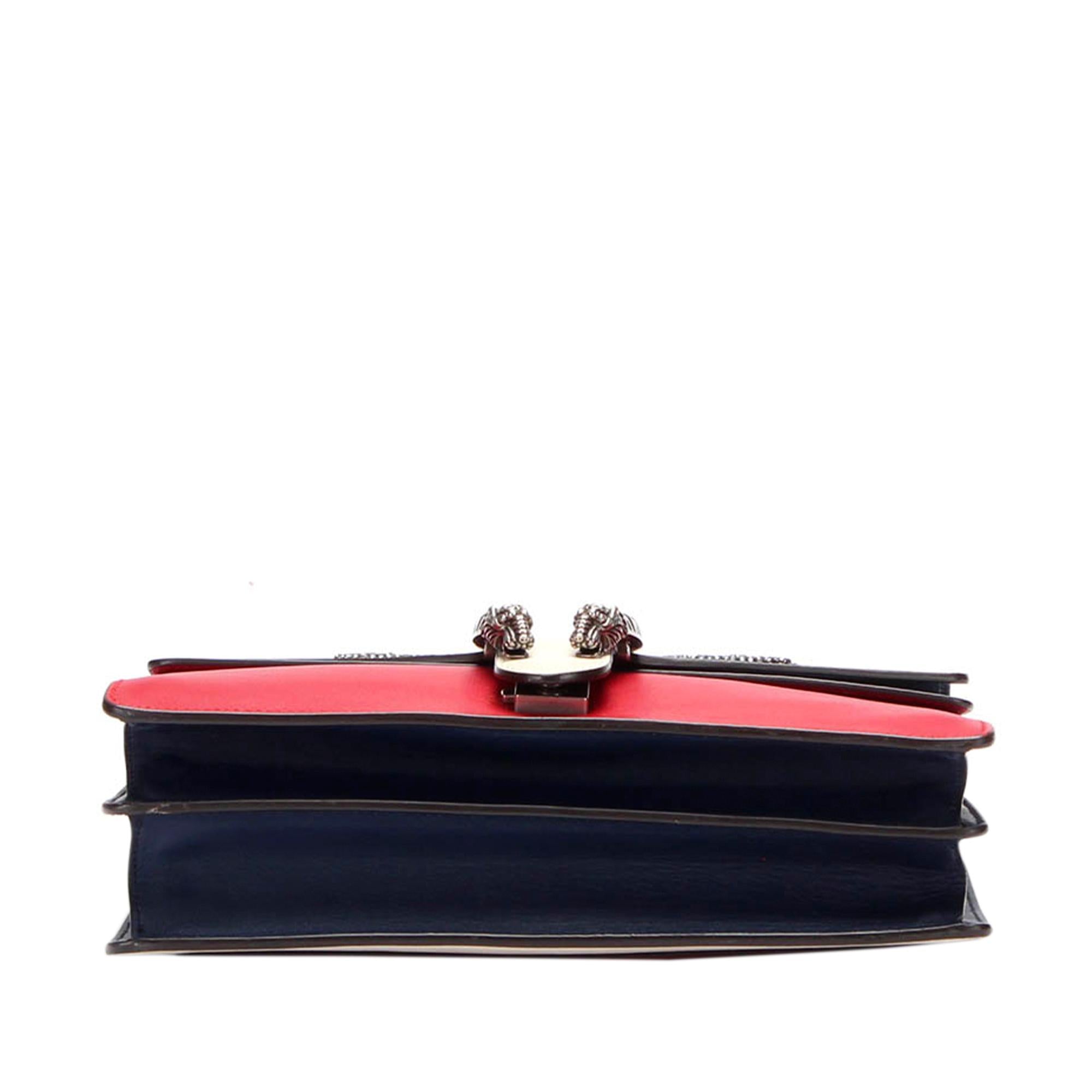 Gucci Embellished Dionysus Shoulder Bag (SHG-HBT7ke)