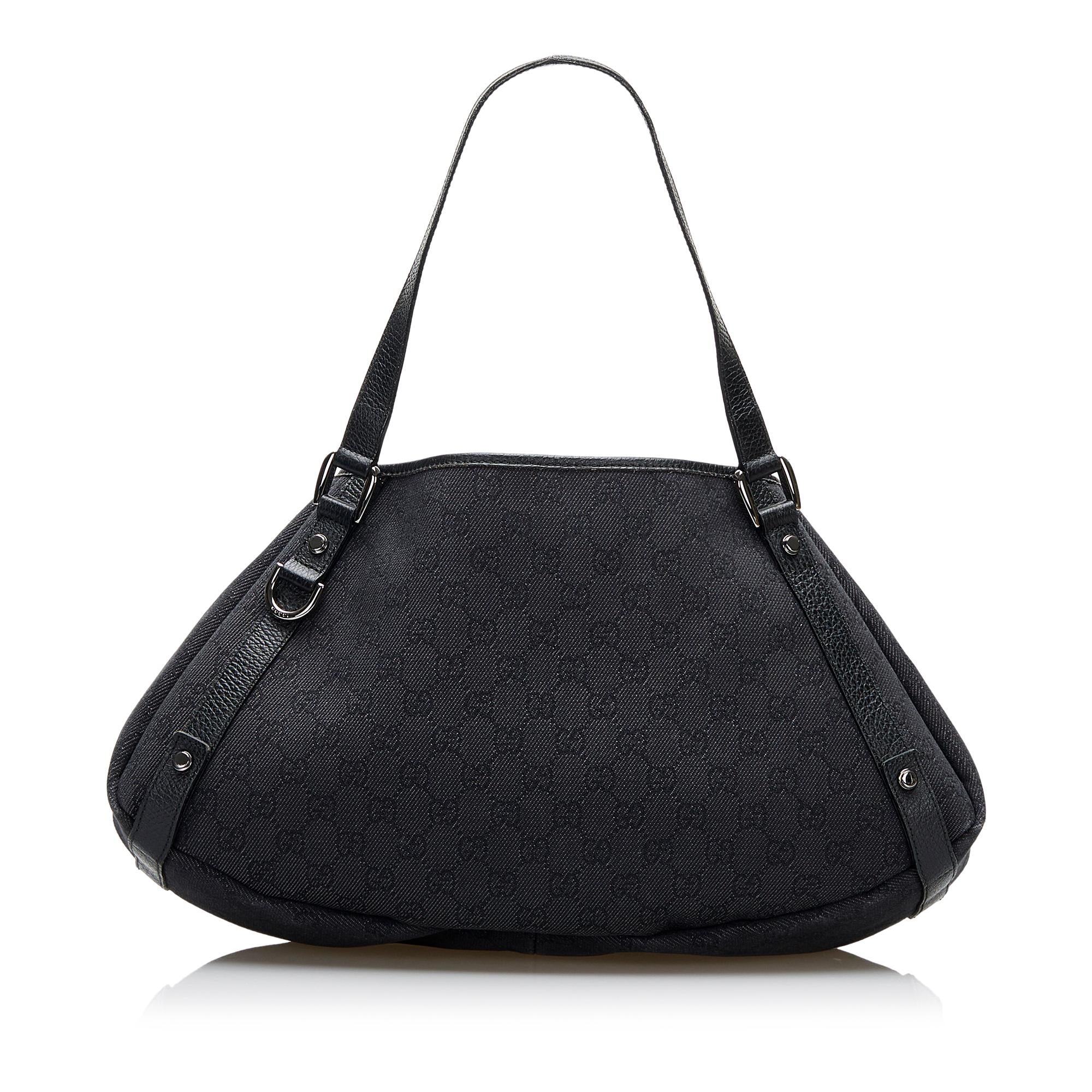 Gucci G Canvas Pelham Shoulder Bag (SHG-xAfaJw)