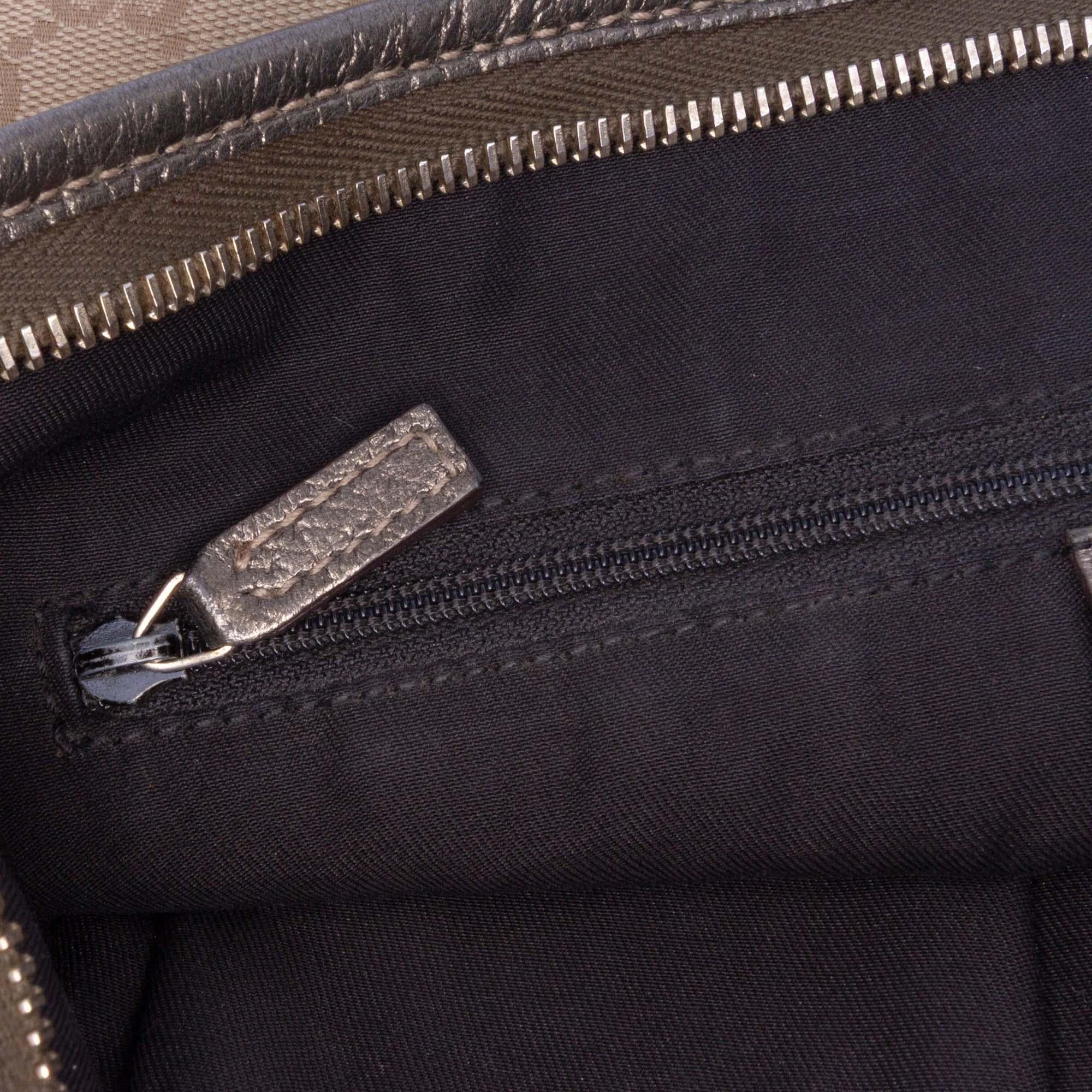 Gucci GG Canvas Abbey D Ring Crossbody