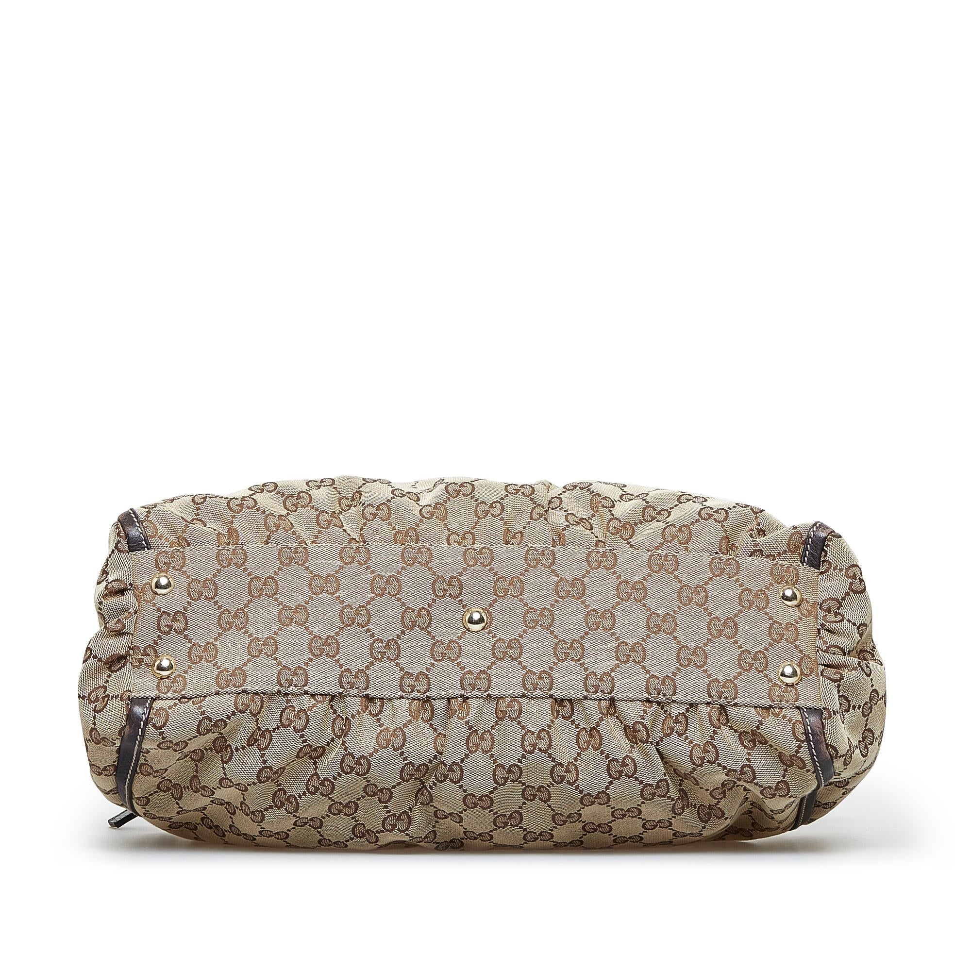 Gucci GG Canvas Abbey D-Ring Handbag (SHG-GWndsi)