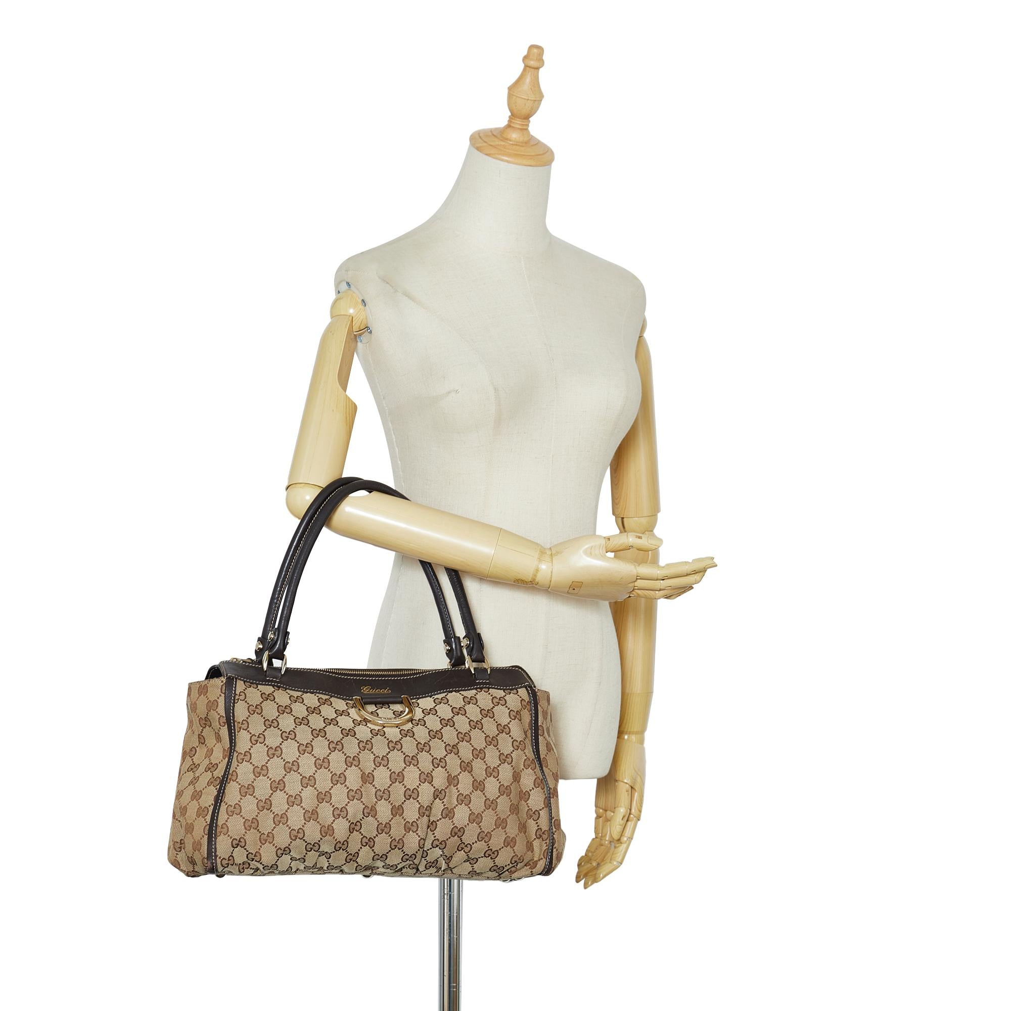 Gucci GG Canvas Abbey D-Ring Handbag (SHG-GWndsi)
