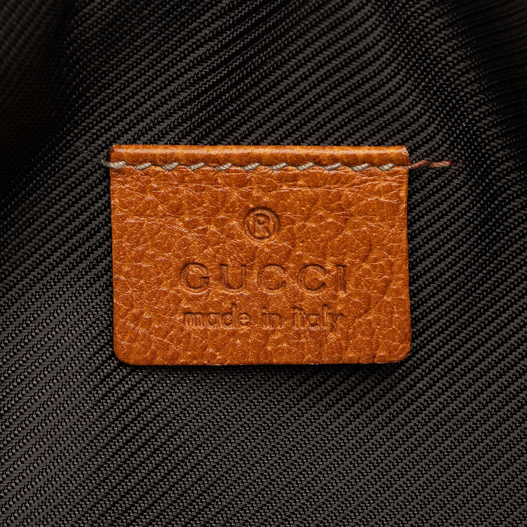 Gucci GG Canvas Abbey D Ring Pochette
