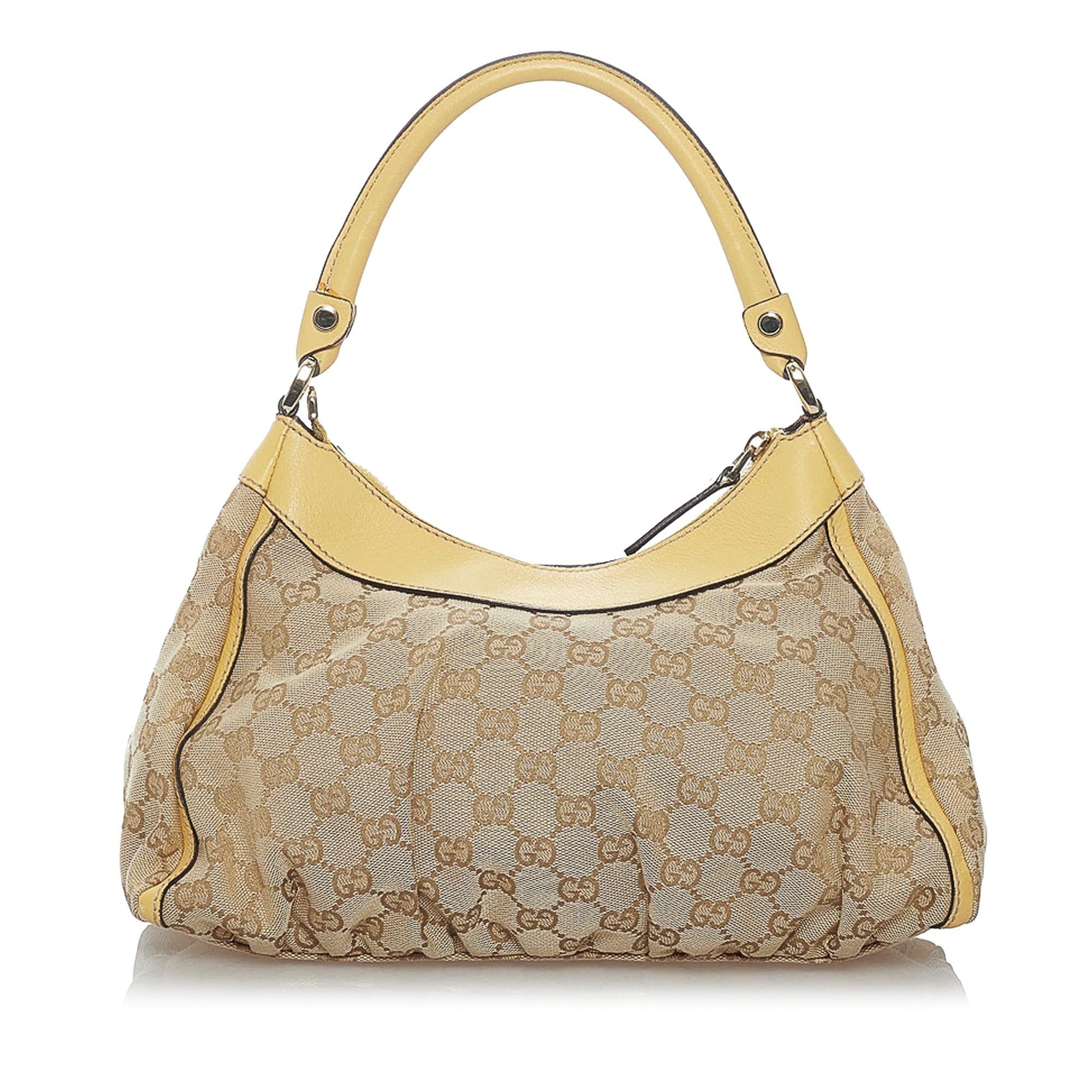 Gucci GG Canvas Abbey D-Ring Shoulder Bag (SHG-29541)