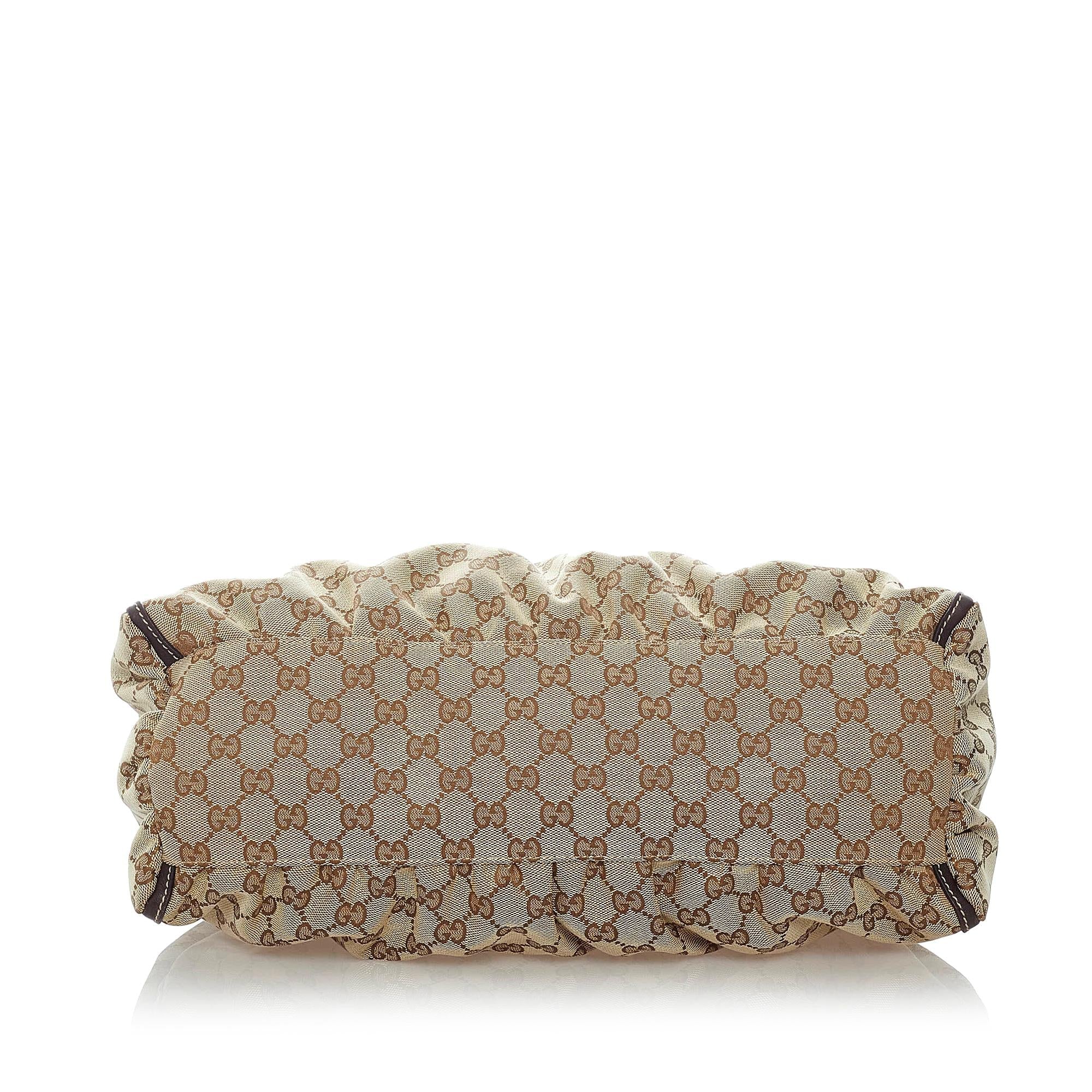Gucci GG Canvas Abbey D-Ring Shoulder Bag (SHG-31464)