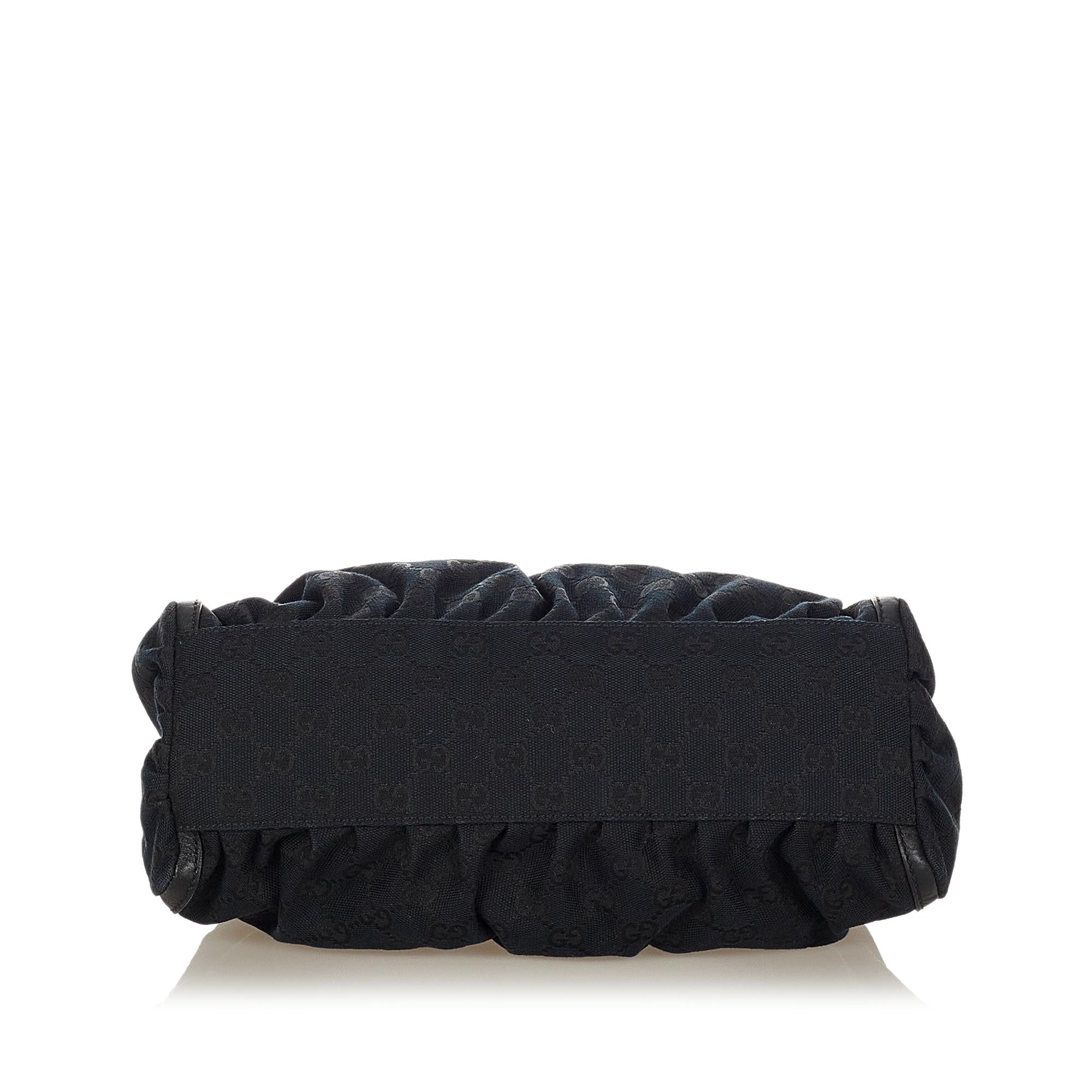 Gucci GG Canvas Abbey D-Ring Shoulder Bag (SHG-31950)