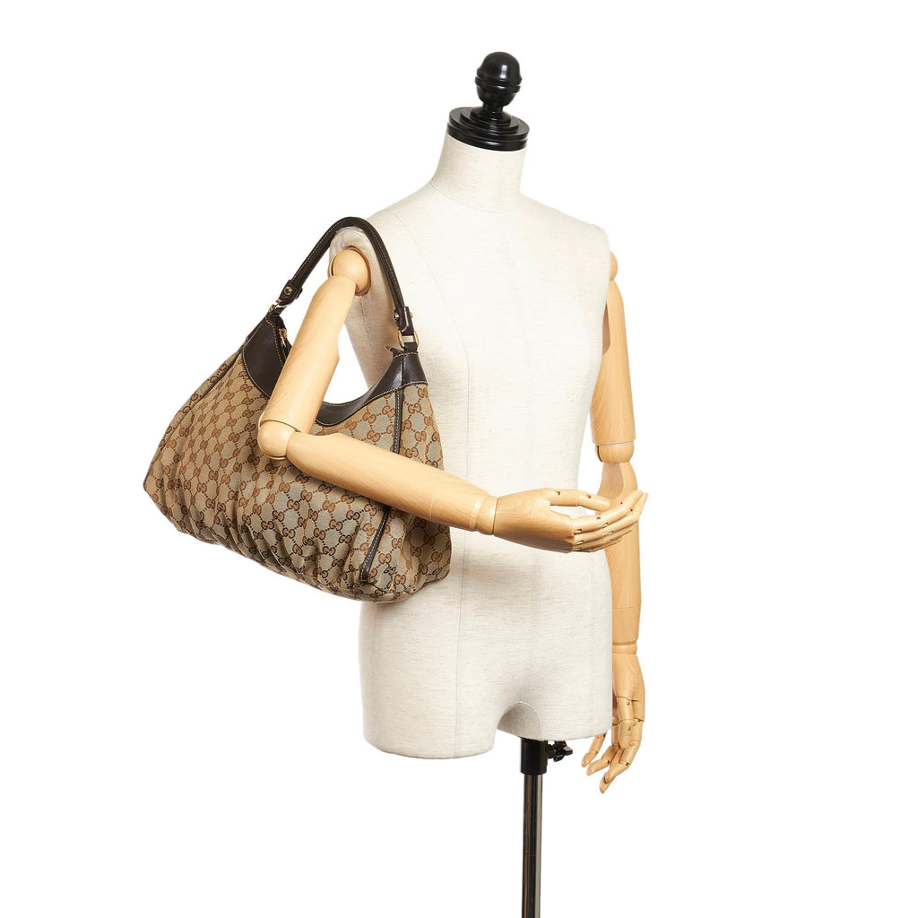 Gucci GG Canvas Abbey D-Ring Shoulder Bag (SHG-32413)