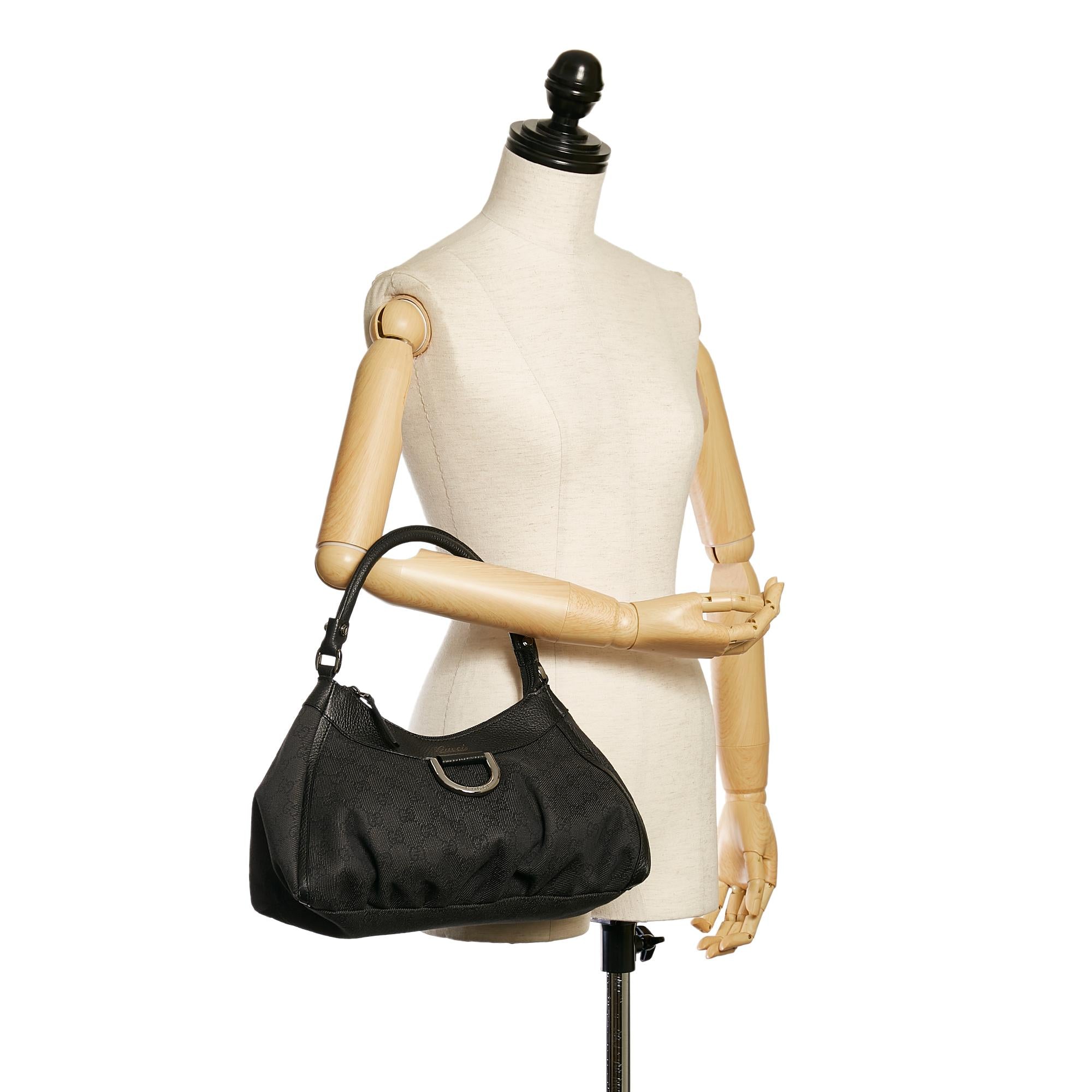 Gucci GG Canvas Abbey D-Ring Shoulder Bag (SHG-33709)