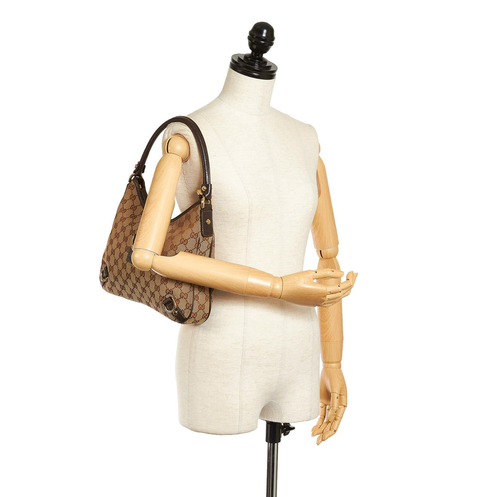 Gucci GG Canvas Abbey D-Ring Shoulder Bag (SHG-33753)