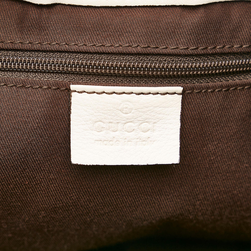 Gucci GG Canvas Abbey D-Ring Shoulder Bag (SHG-34093)