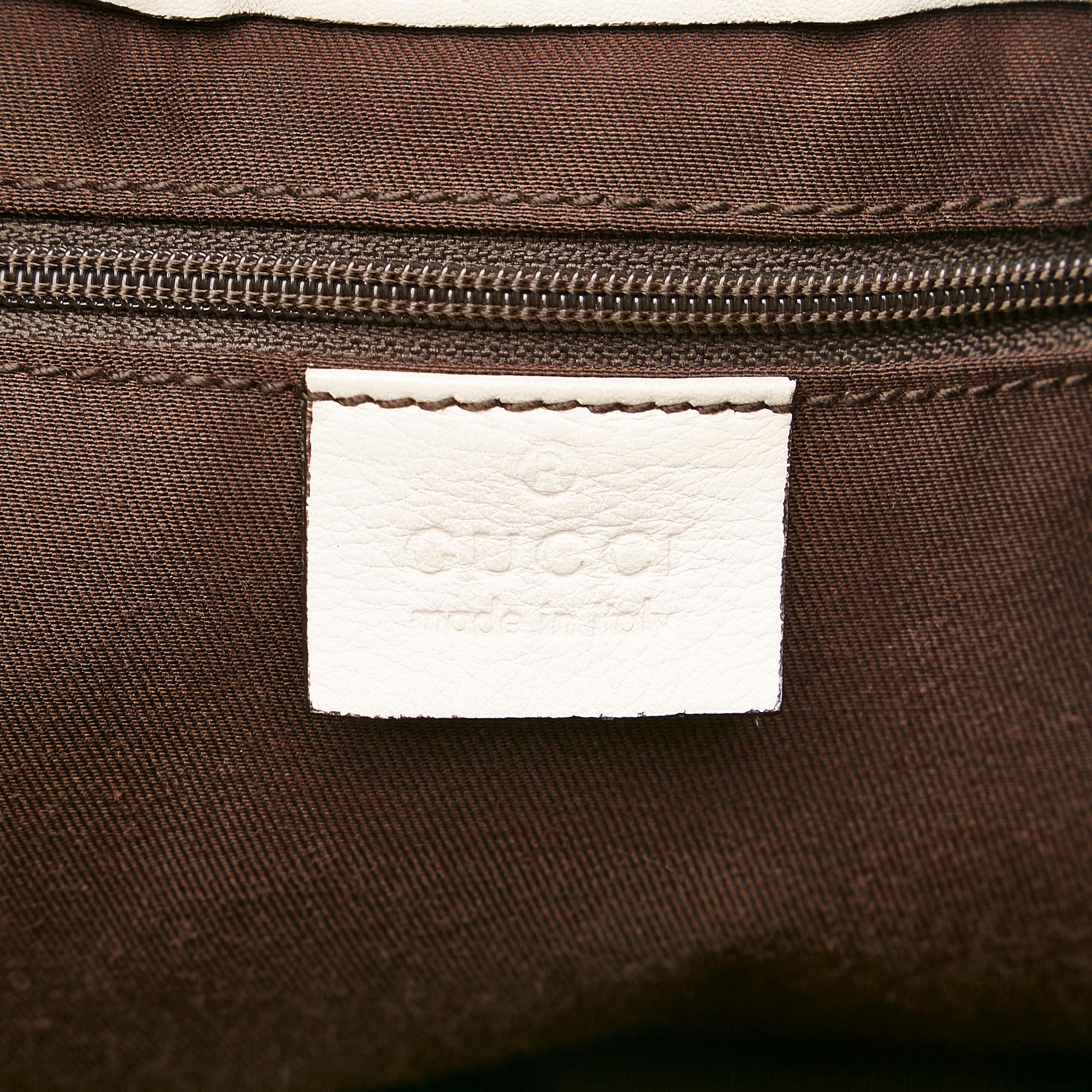 Gucci GG Canvas Abbey D-Ring Shoulder Bag (SHG-34093)