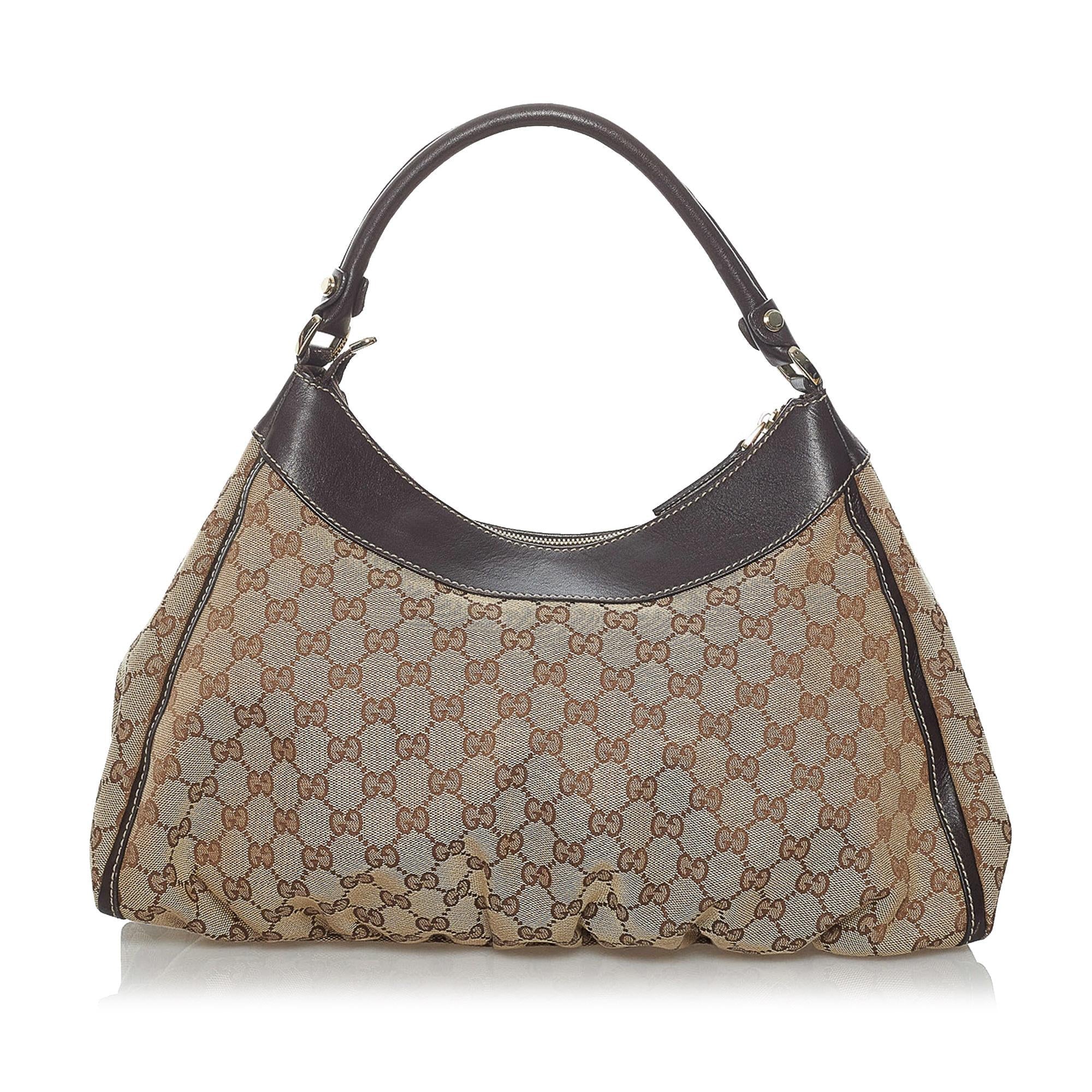 Gucci GG Canvas Abbey D-Ring Shoulder Bag (SHG-34136)