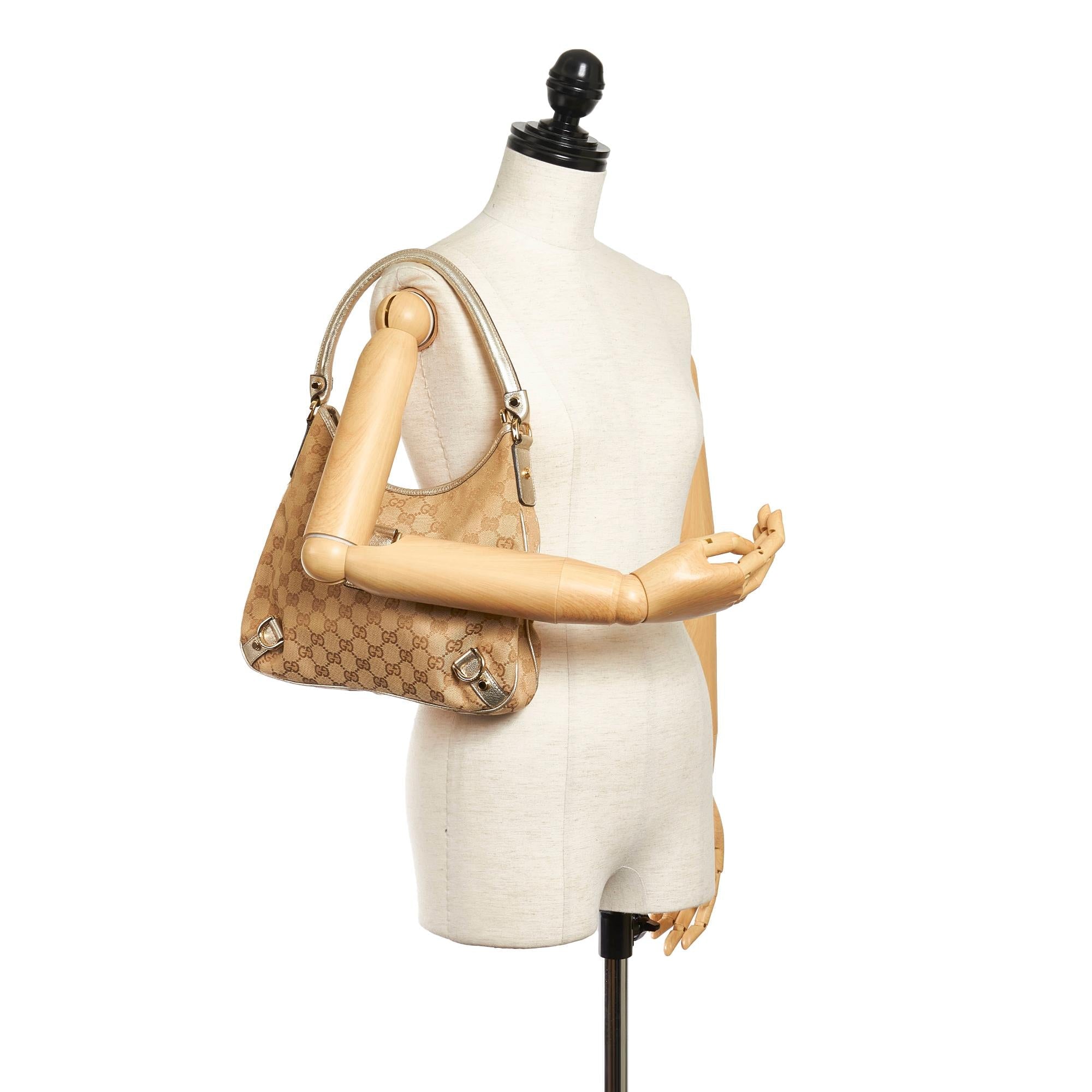 Gucci GG Canvas Abbey D-Ring Shoulder Bag (SHG-34762)