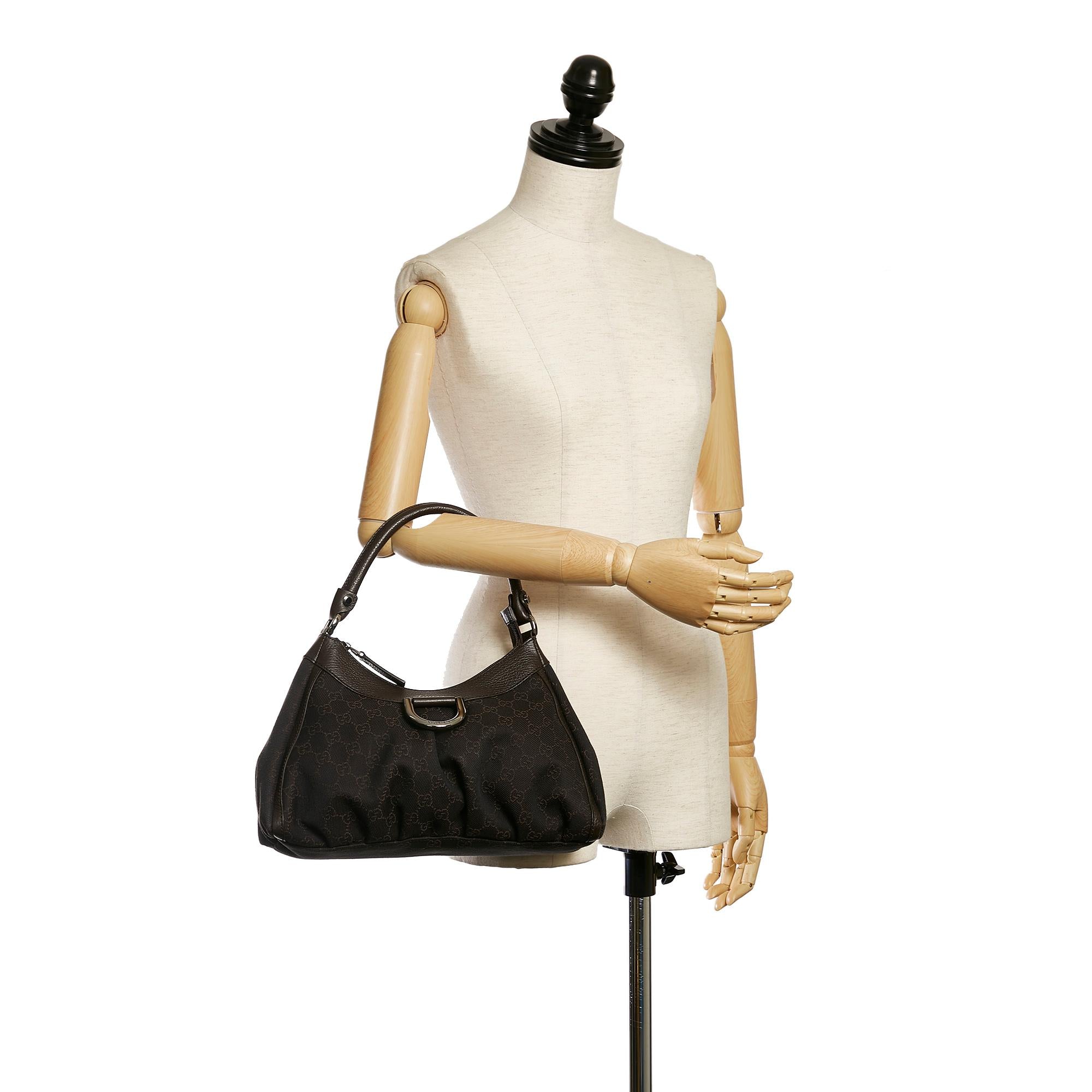 Gucci GG Canvas Abbey D-Ring Shoulder Bag (SHG-34775)