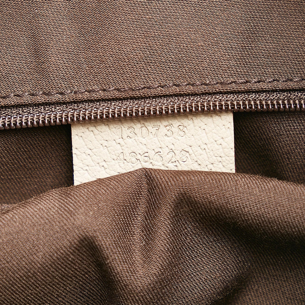 Gucci GG Canvas Abbey D-Ring Shoulder Bag (SHG-37903)