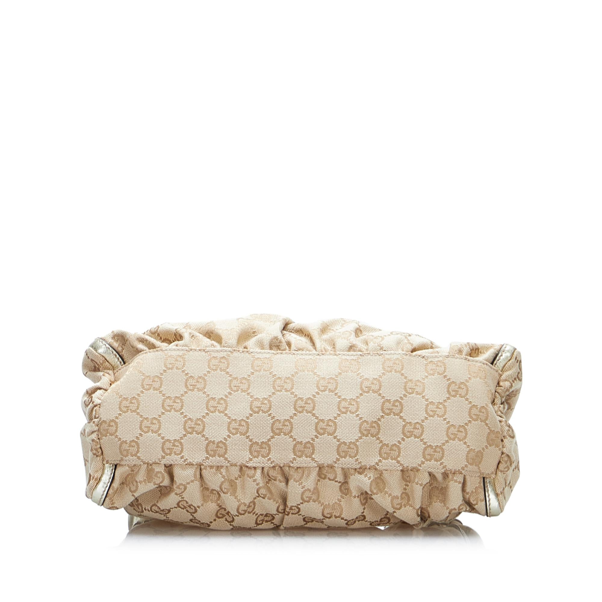 Gucci GG Canvas Abbey D Ring Shoulder Bag (SHG-MgwrDM)