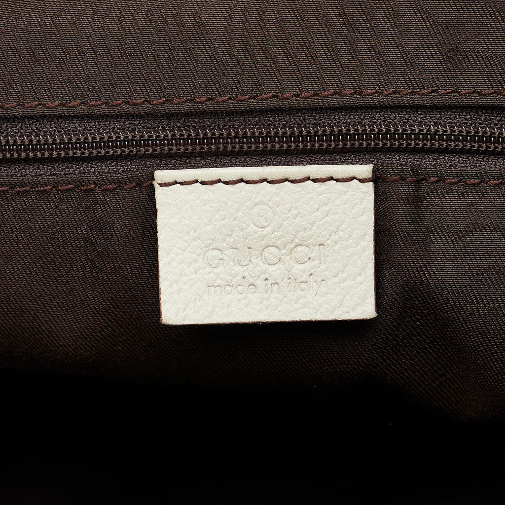 Gucci GG Canvas Abbey D-Ring Shoulder Bag (SHG-JCJfEX)