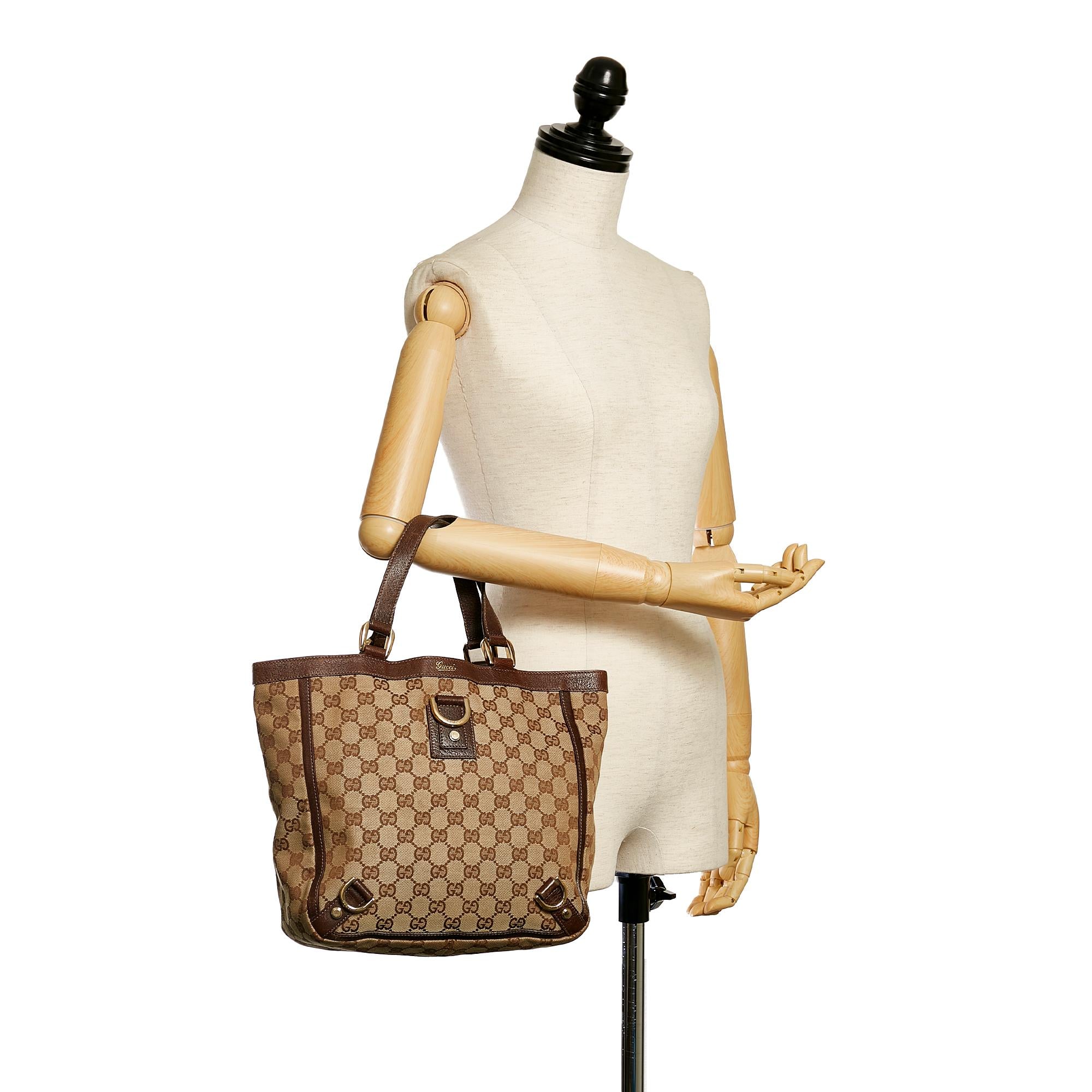 Gucci GG Canvas Abbey D-Ring Tote Bag (SHG-34724)