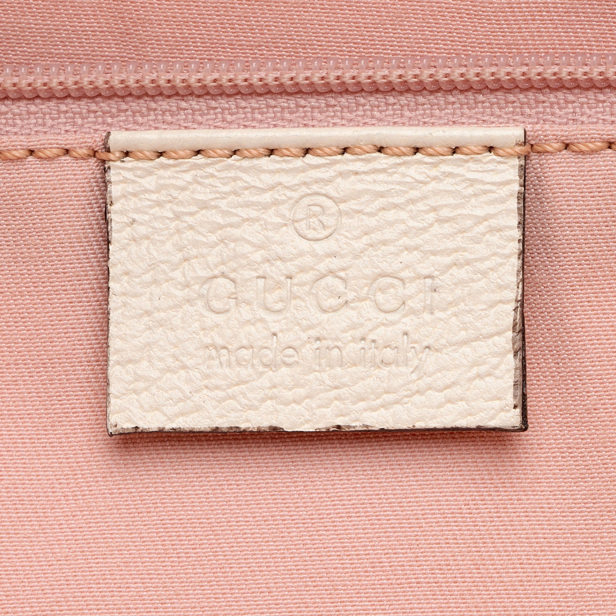 Gucci GG Canvas Abbey Medium Tote (SHF-M6QWPr)