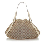 Gucci GG Canvas Abbey Shoulder Bag (SHG-32860)