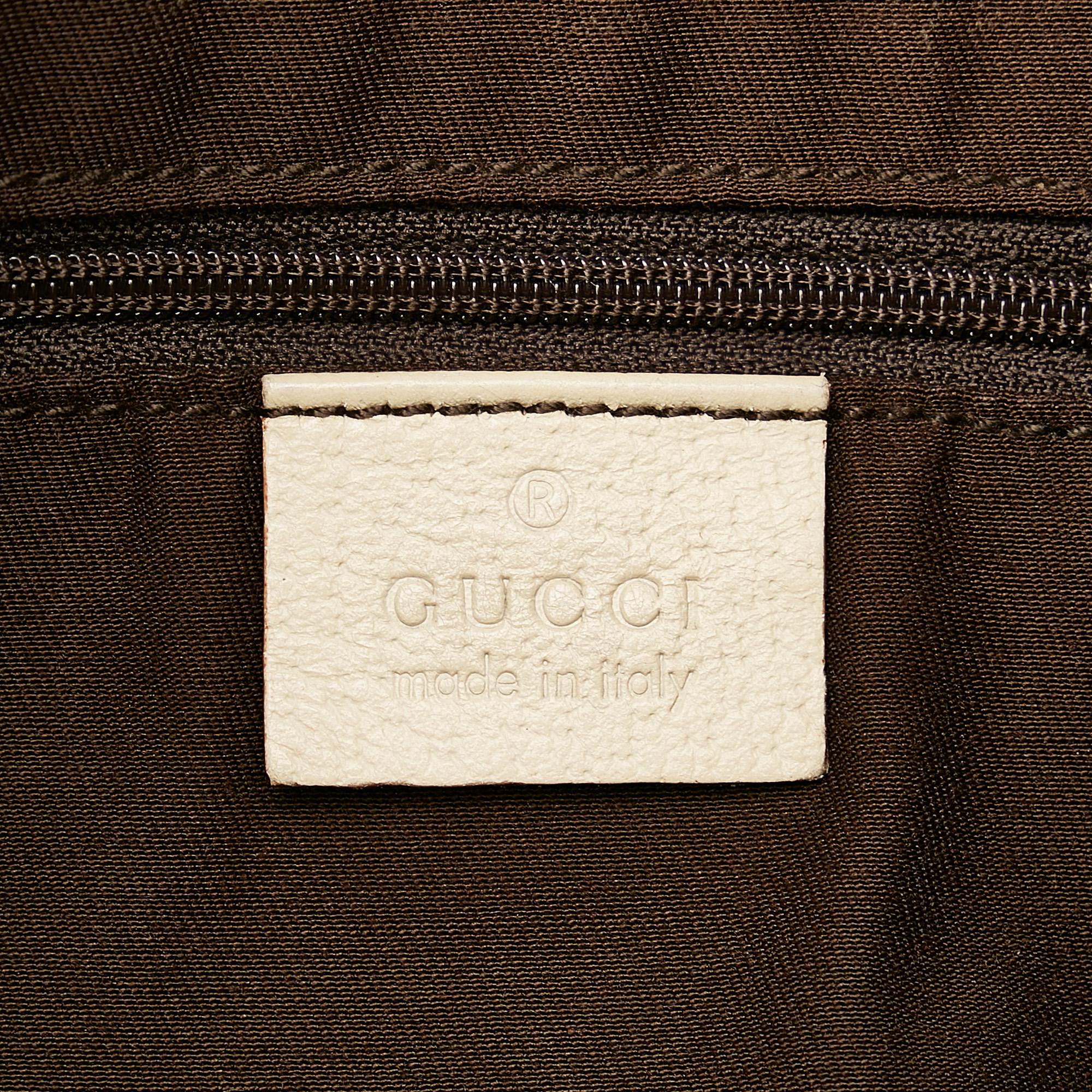 Gucci GG Canvas Abbey Shoulder Bag (SHG-34160)