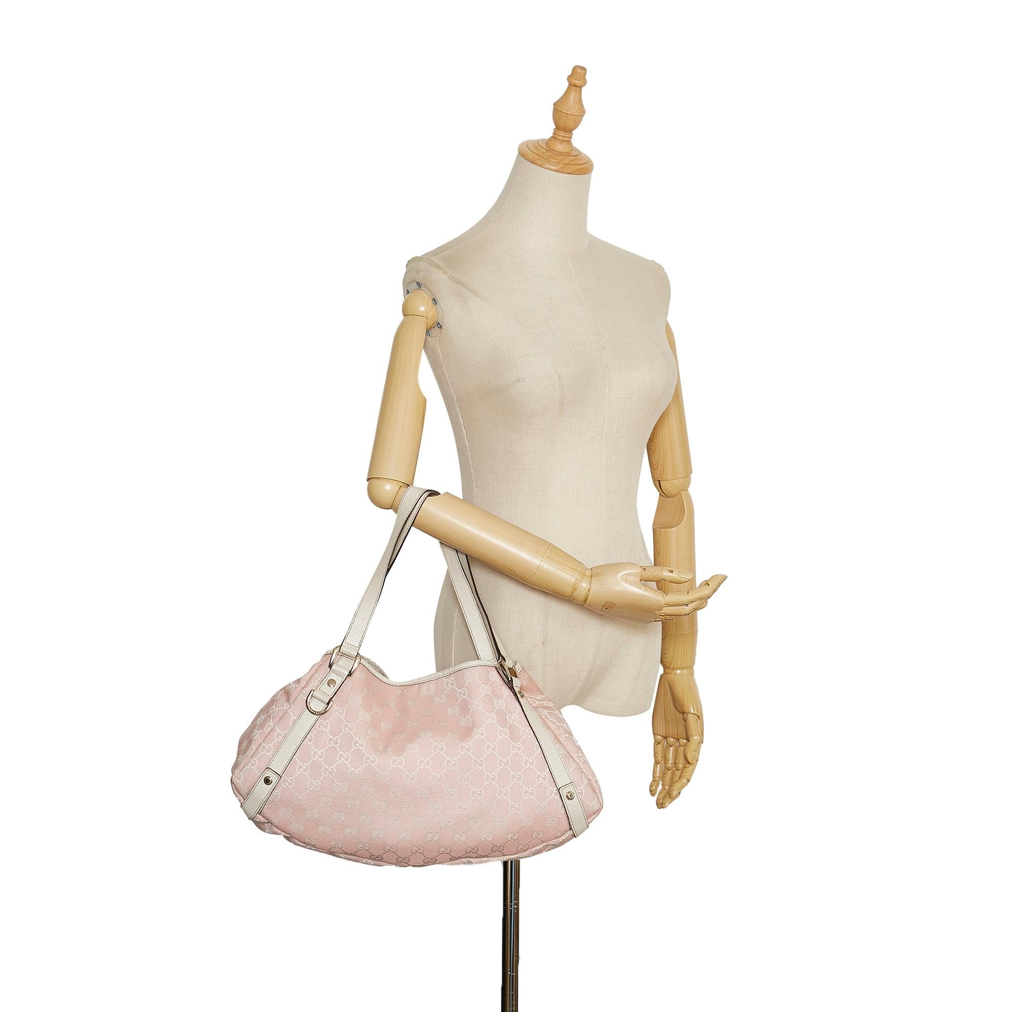 Gucci GG Canvas Abbey Shoulder Bag (SHG-35503)