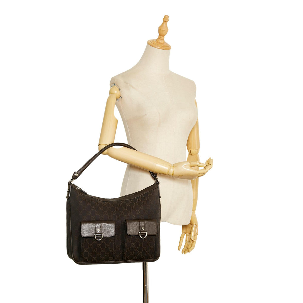 Gucci GG Canvas Abbey Shoulder Bag (SHG-KQKkLI)
