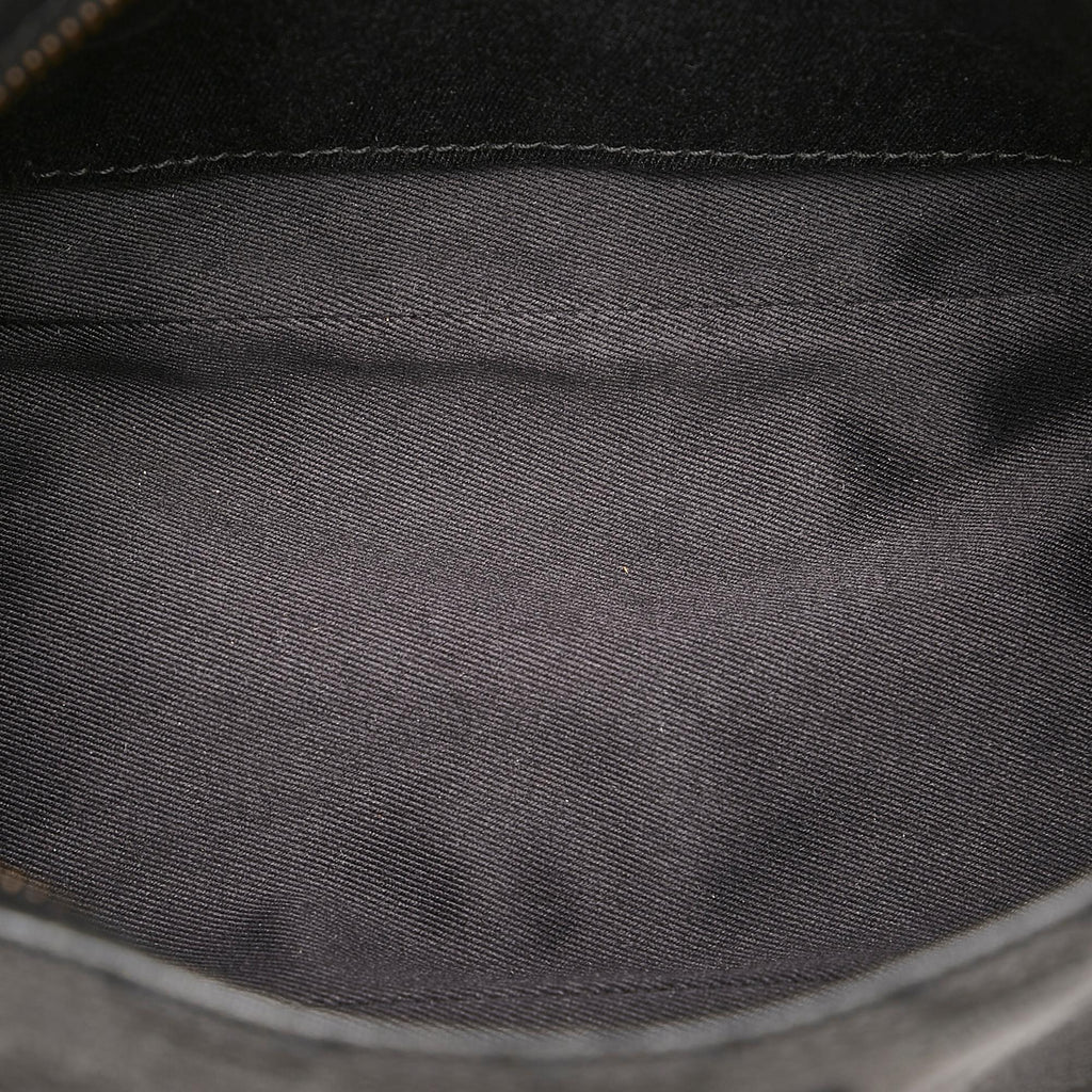 Gucci GG Canvas Baguette (SHG-30605)