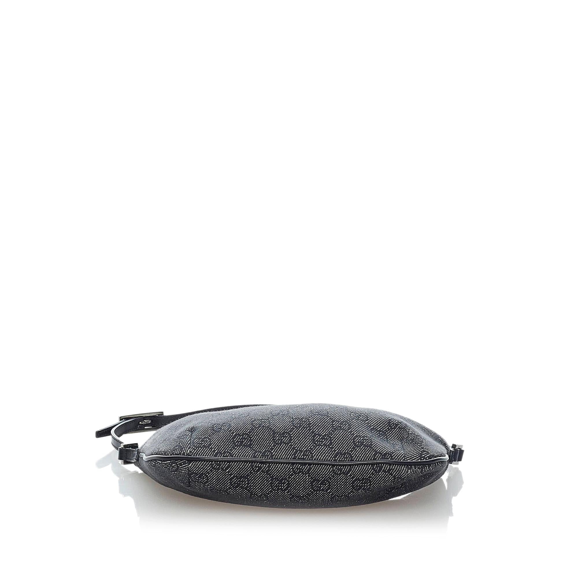 Gucci GG Canvas Baguette (SHG-31319)