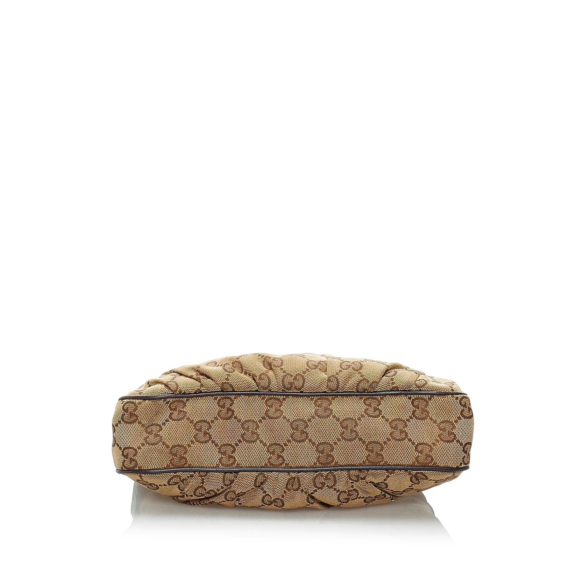 Gucci GG Canvas Baguette (SHG-34048)