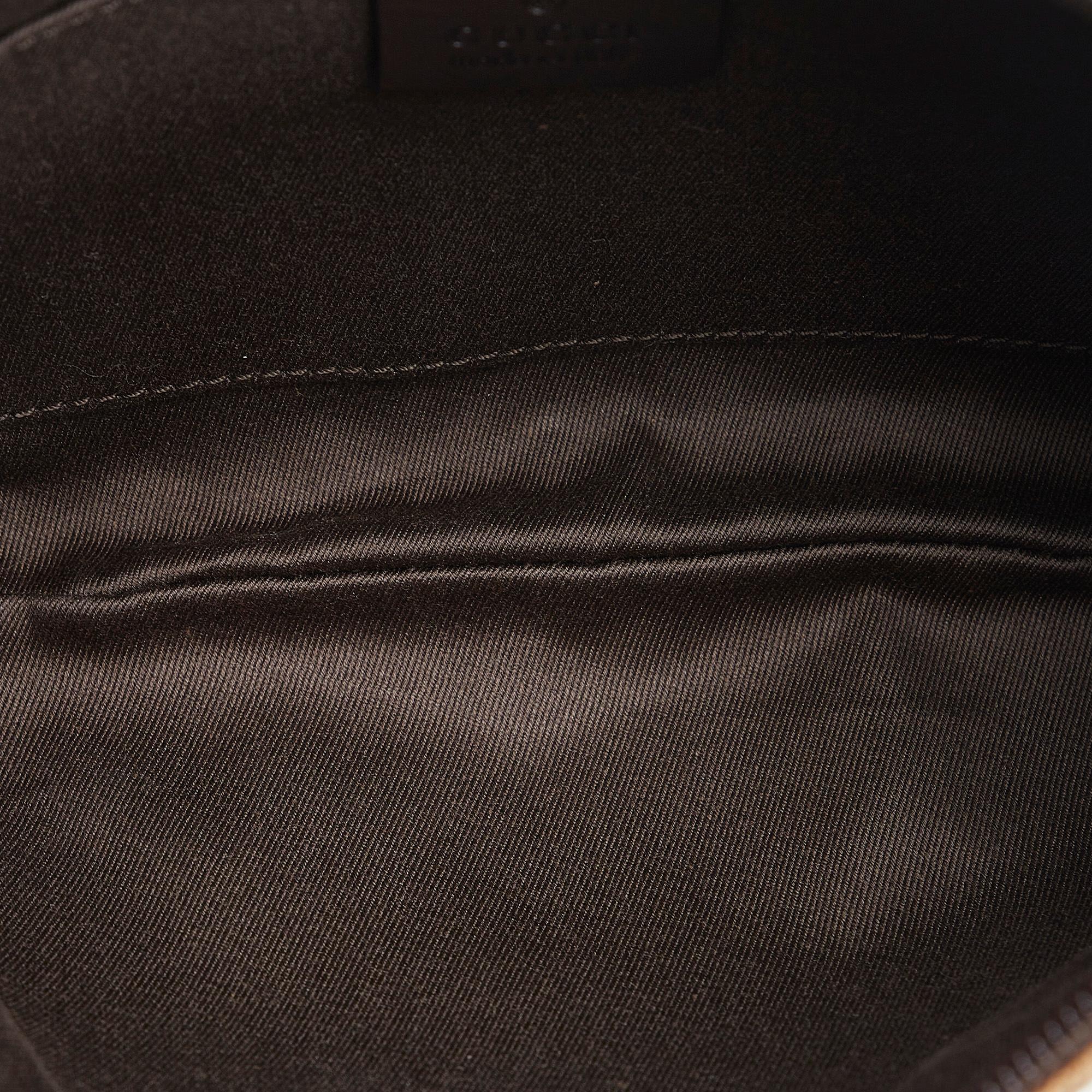 Gucci GG Canvas Baguette (SHG-cGEWCF)