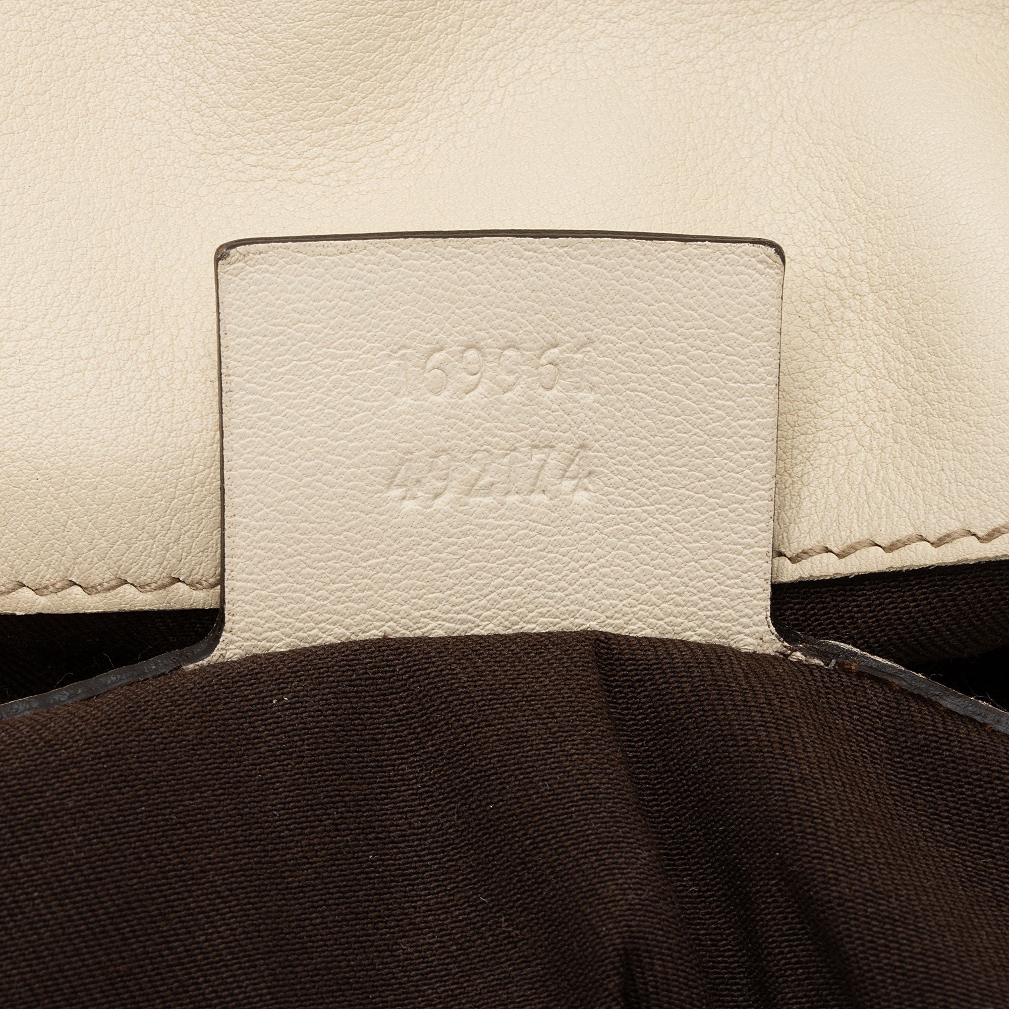 Gucci GG Canvas Bamboo Peggy Shoulder Bag (SHF-Ygbm96)