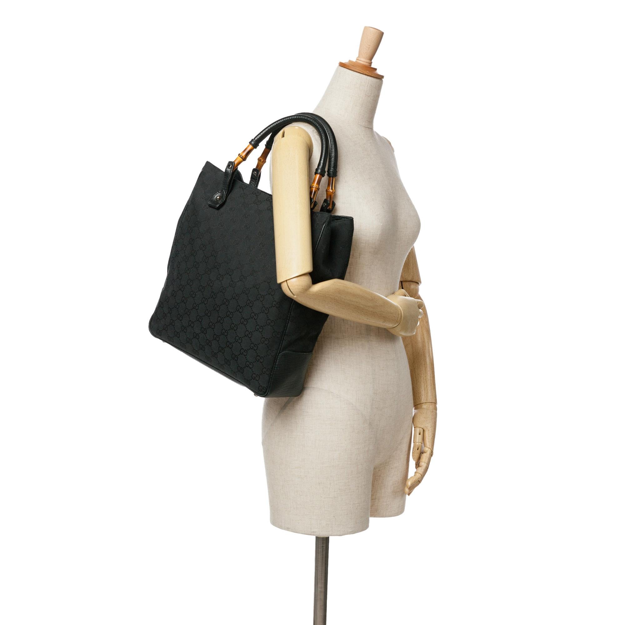 Gucci GG Canvas Bamboo Tote (SHG-b7lQHd)