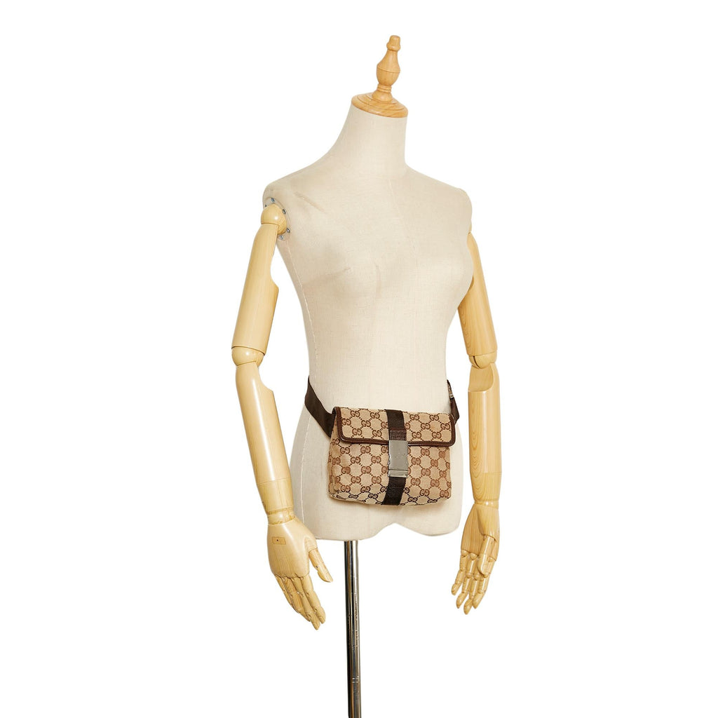 Gucci GG Canvas Belt Bag (SHG-ikZHTj)