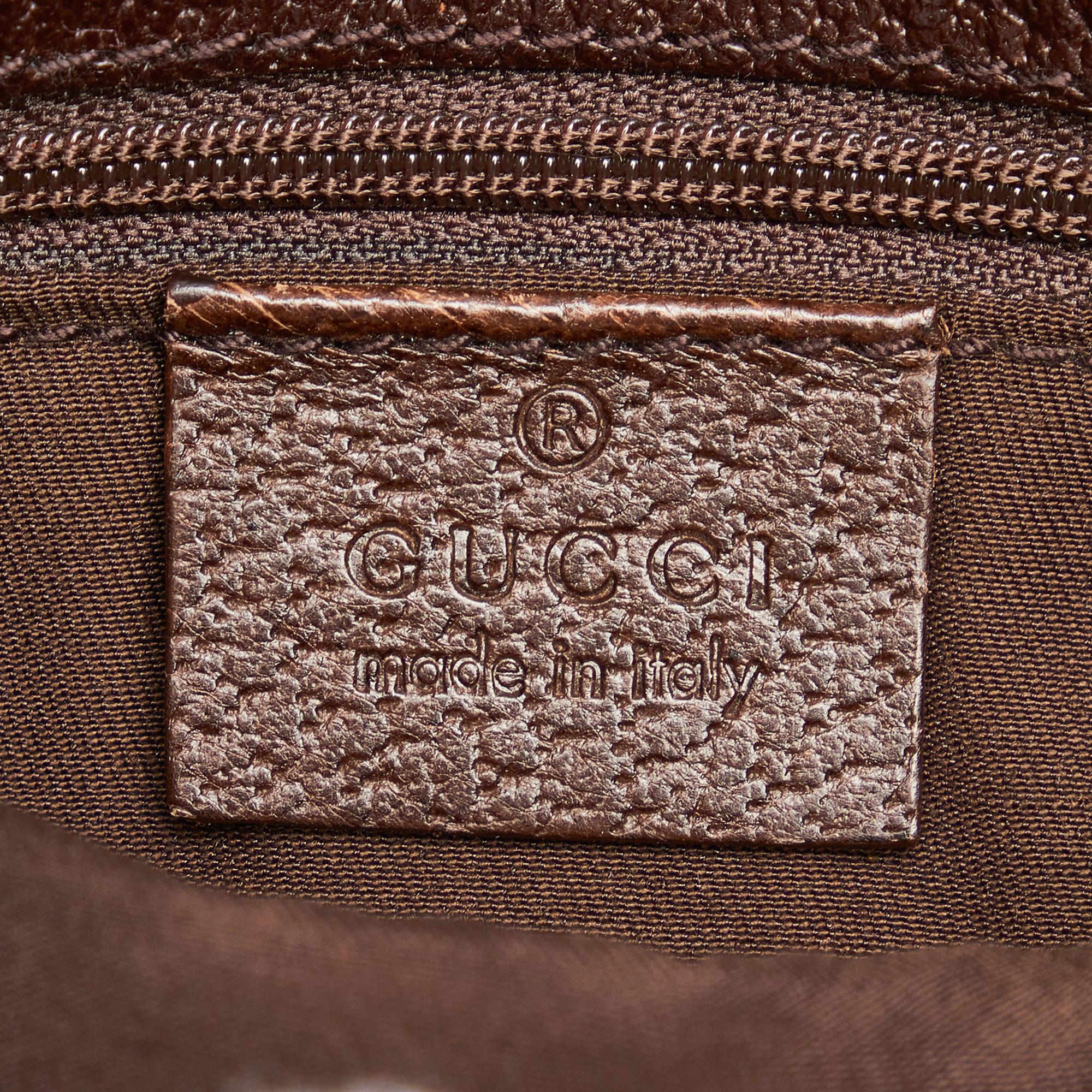 Gucci GG Canvas Belt Bag (SHG-deFkNW)