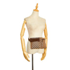 Gucci GG Canvas Belt Bag (SHG-XxNsxX)