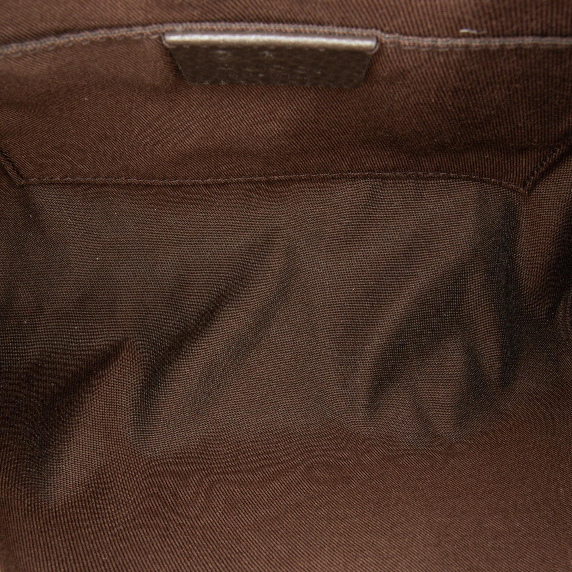 Gucci GG Canvas Belt Bag (SHG-zvgKXt)