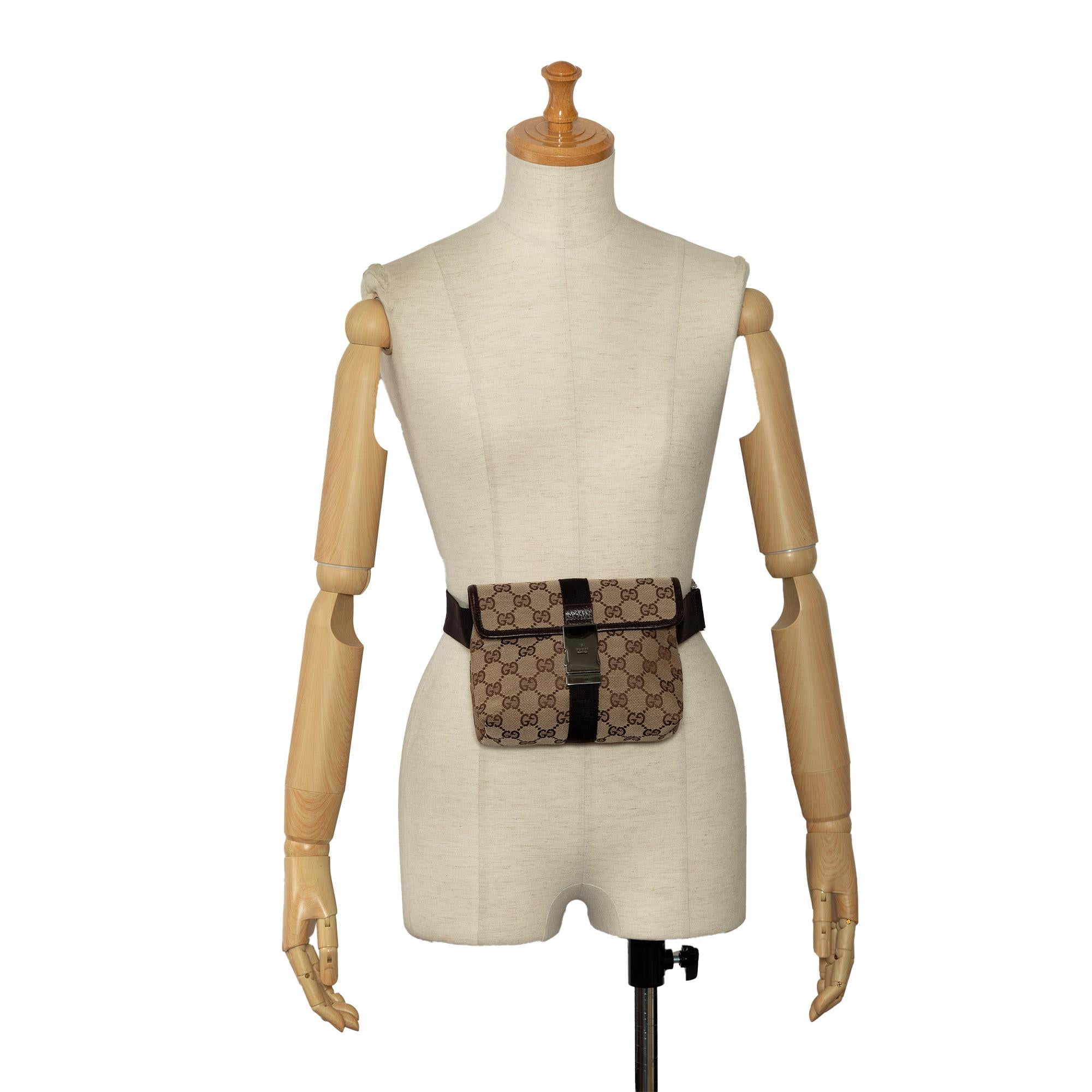 Gucci GG Canvas Belt Bag (SHG-3g0Ip3)