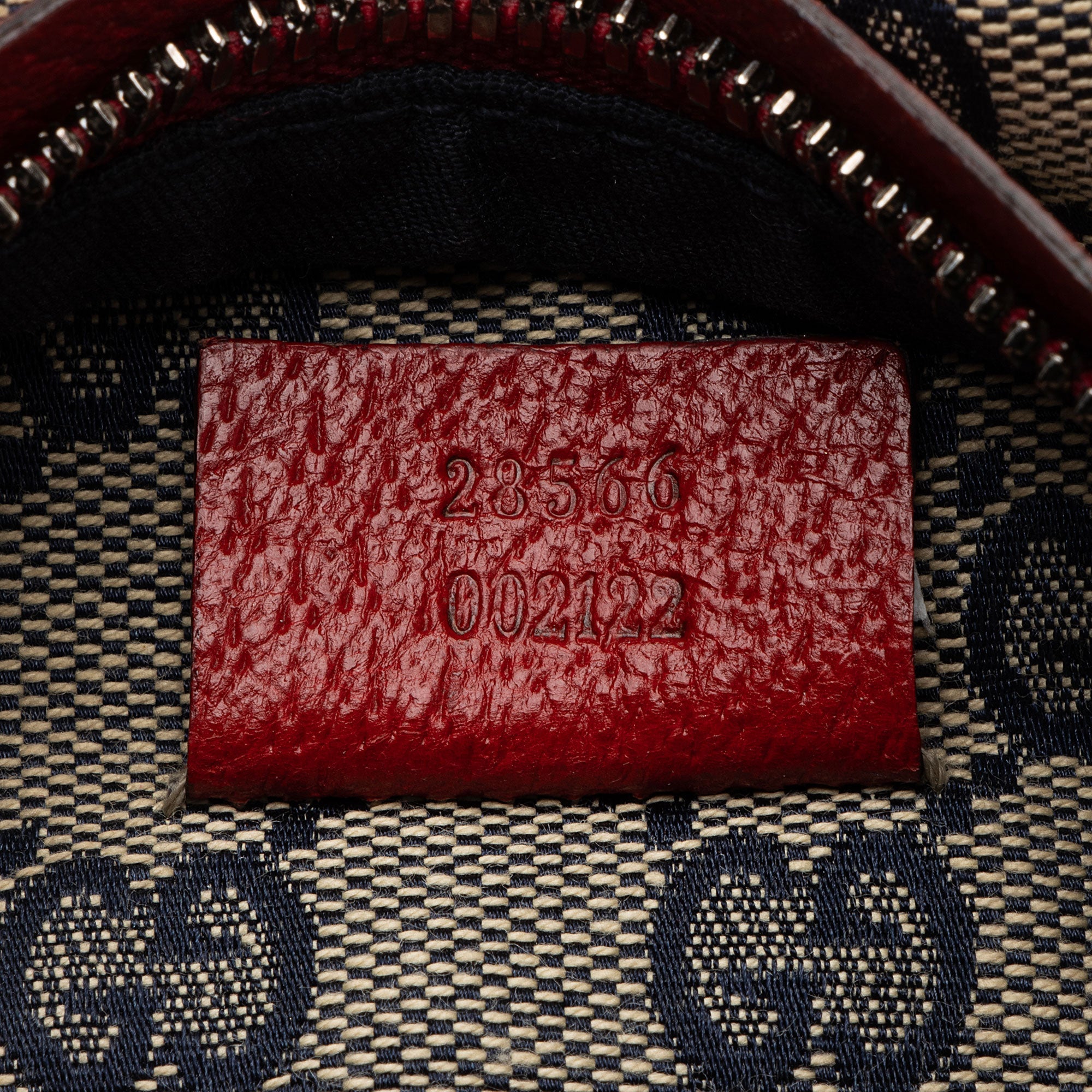 Gucci GG Canvas Belt Bag (SHF-agiGXL)