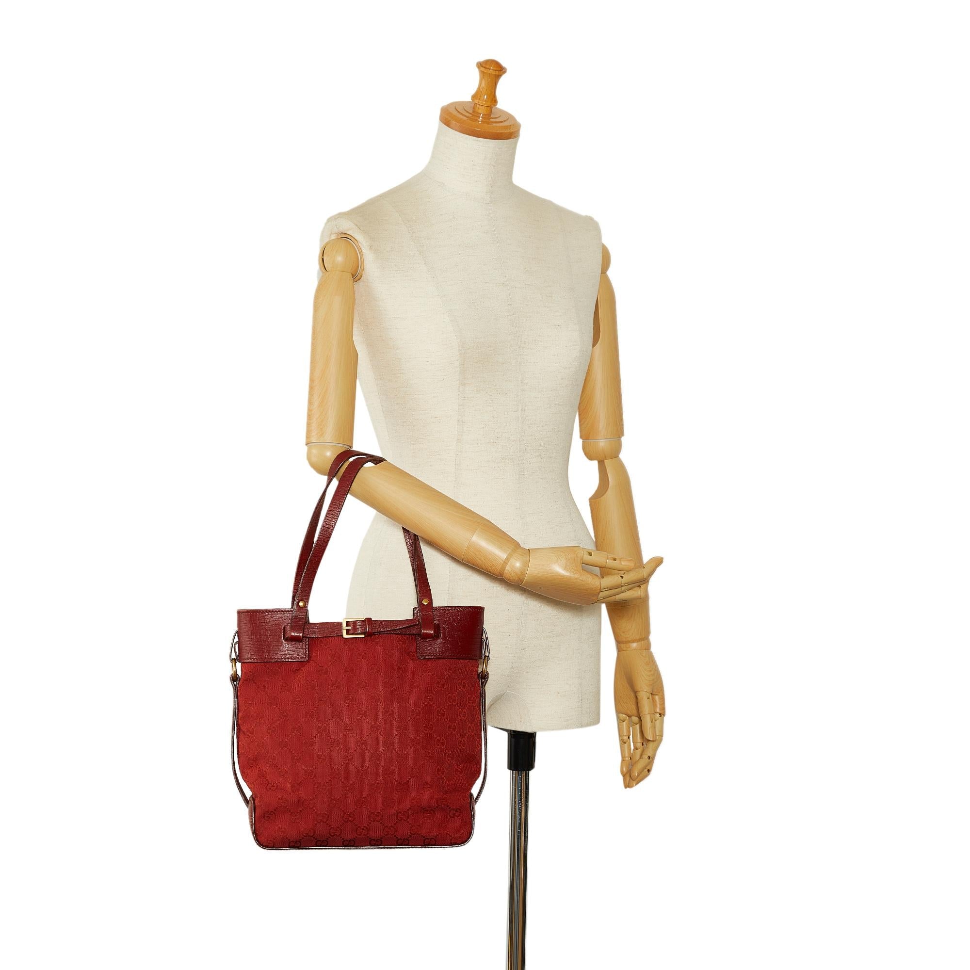 Gucci GG Canvas Belt Tote Bag (SHG-HTluvU)