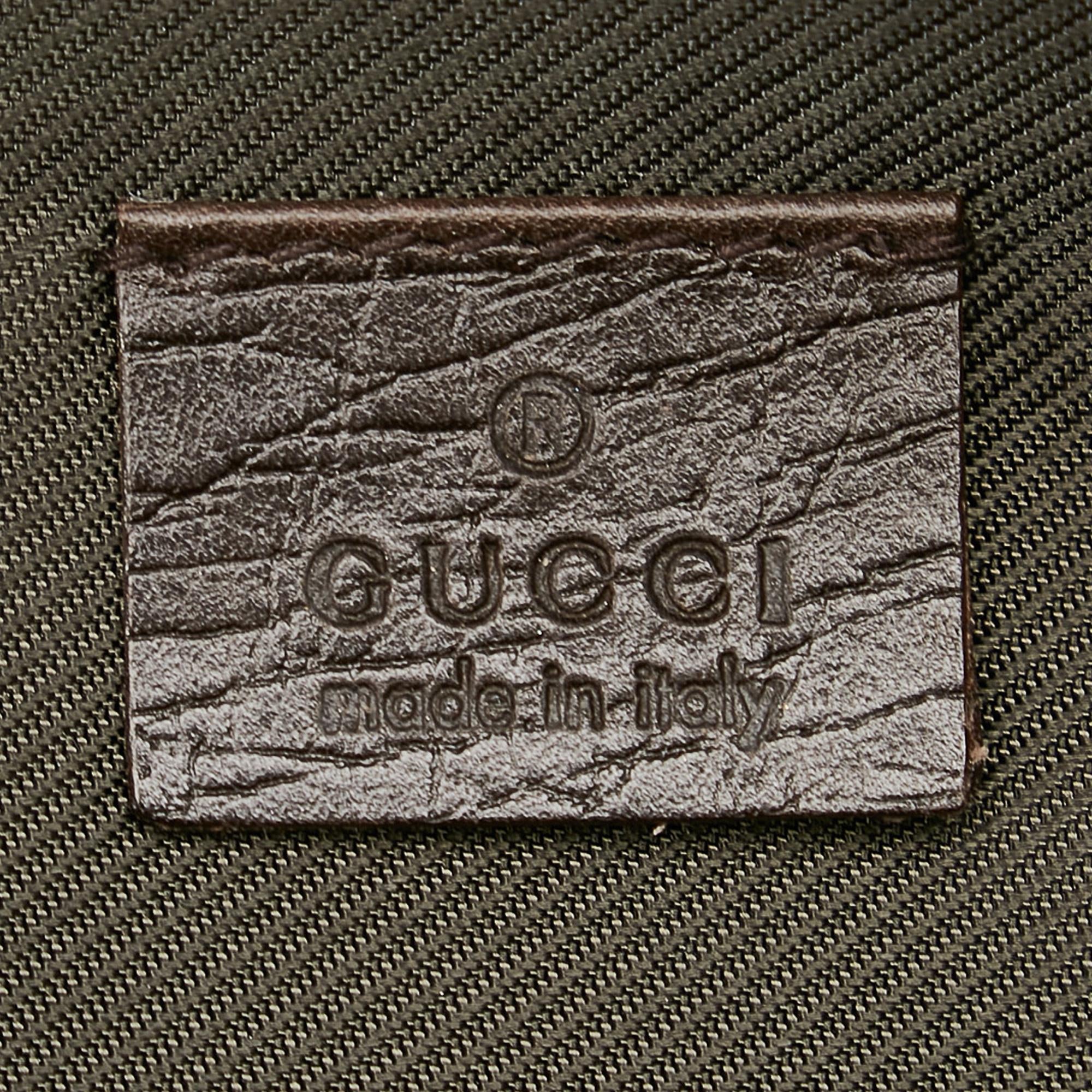Gucci GG Canvas Boat Baguette (SHG-26182)