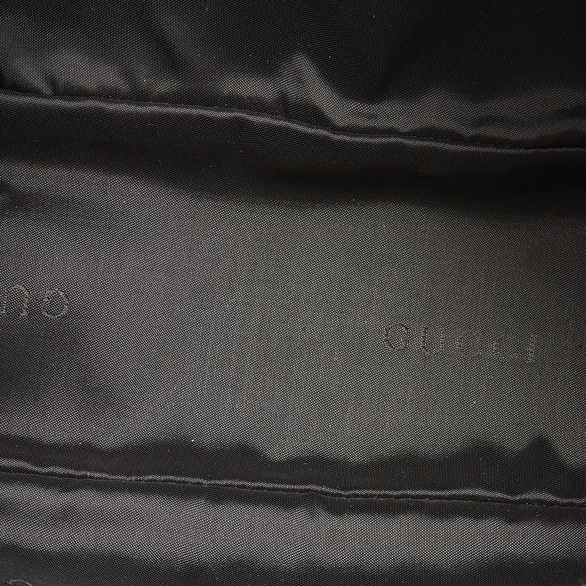 Gucci GG Canvas Boat Baguette (SHG-28064)
