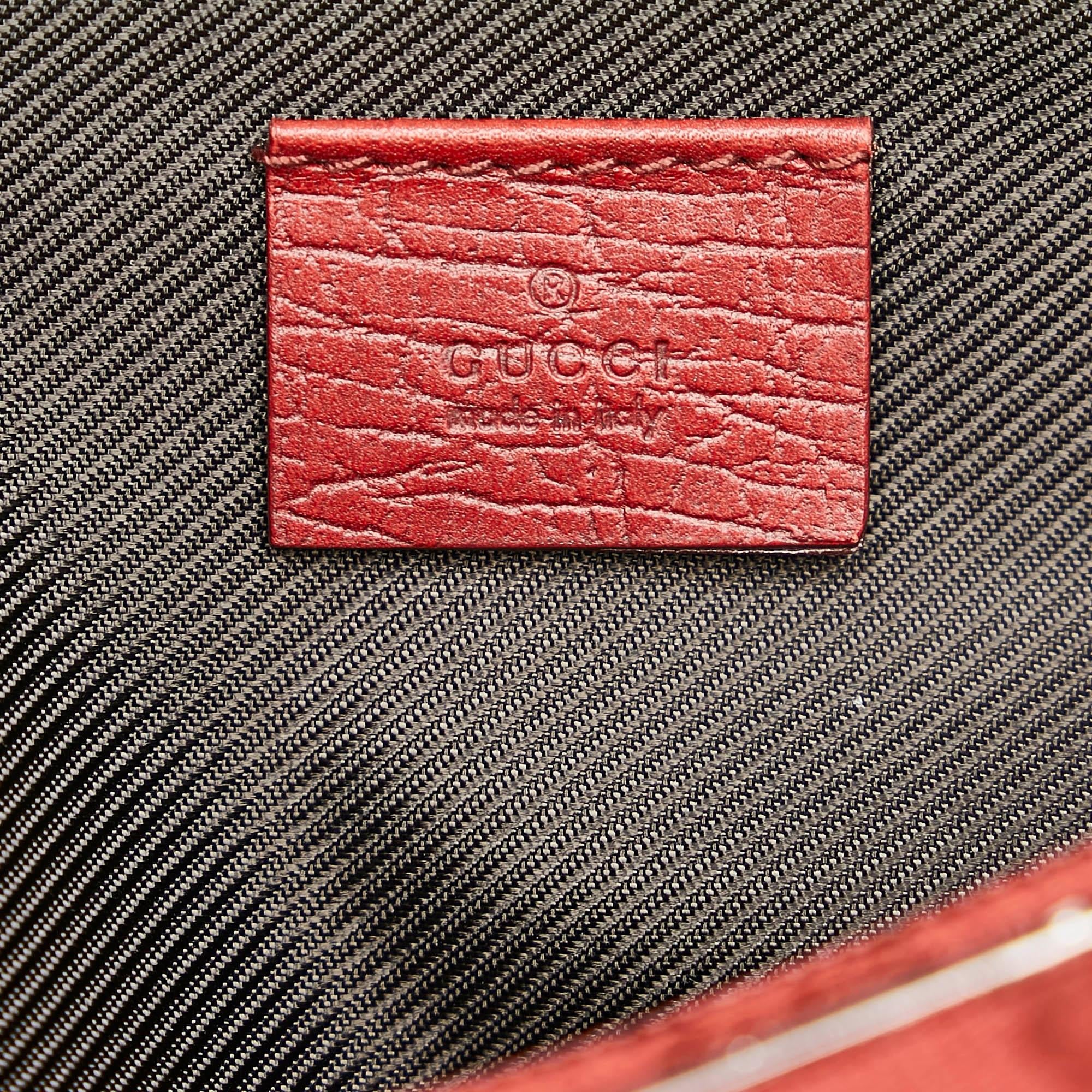 Gucci GG Canvas Boat Baguette (SHG-29083)