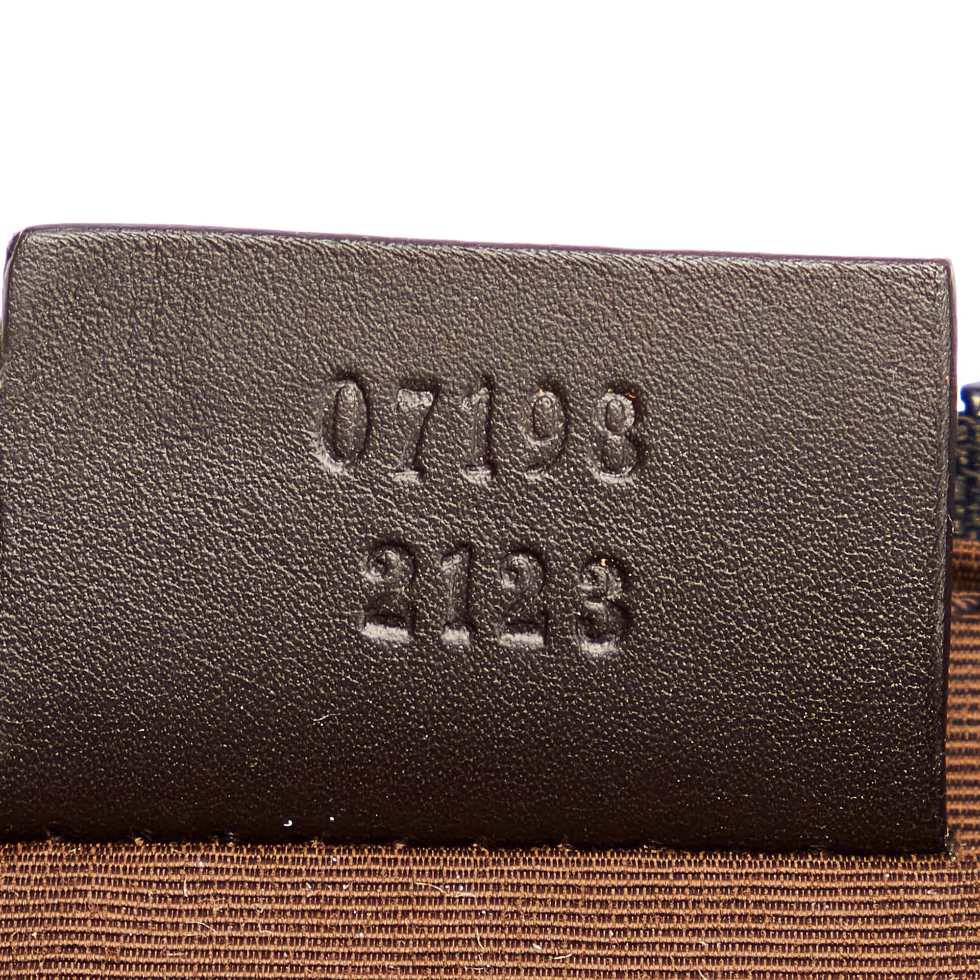 Gucci GG Canvas Boat Baguette (SHG-30880)