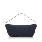 Gucci GG Canvas Boat Baguette (SHG-31583)