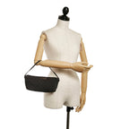 Gucci GG Canvas Boat Baguette (SHG-31611)