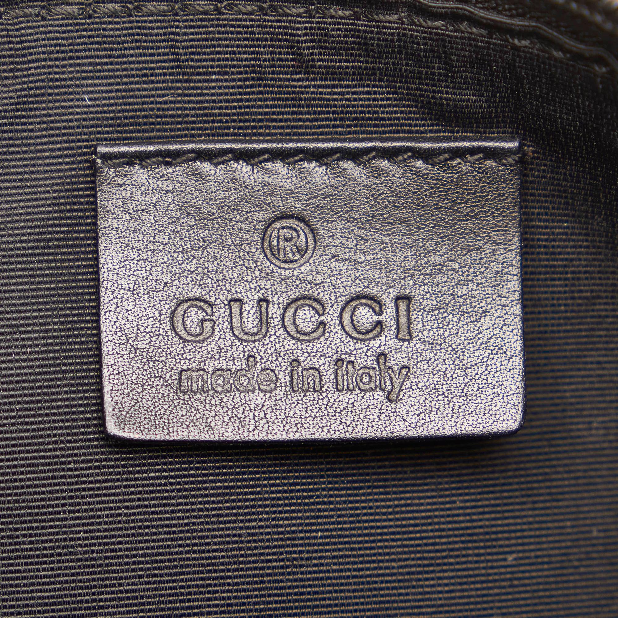 Gucci GG Canvas Boat Baguette (SHG-32025)